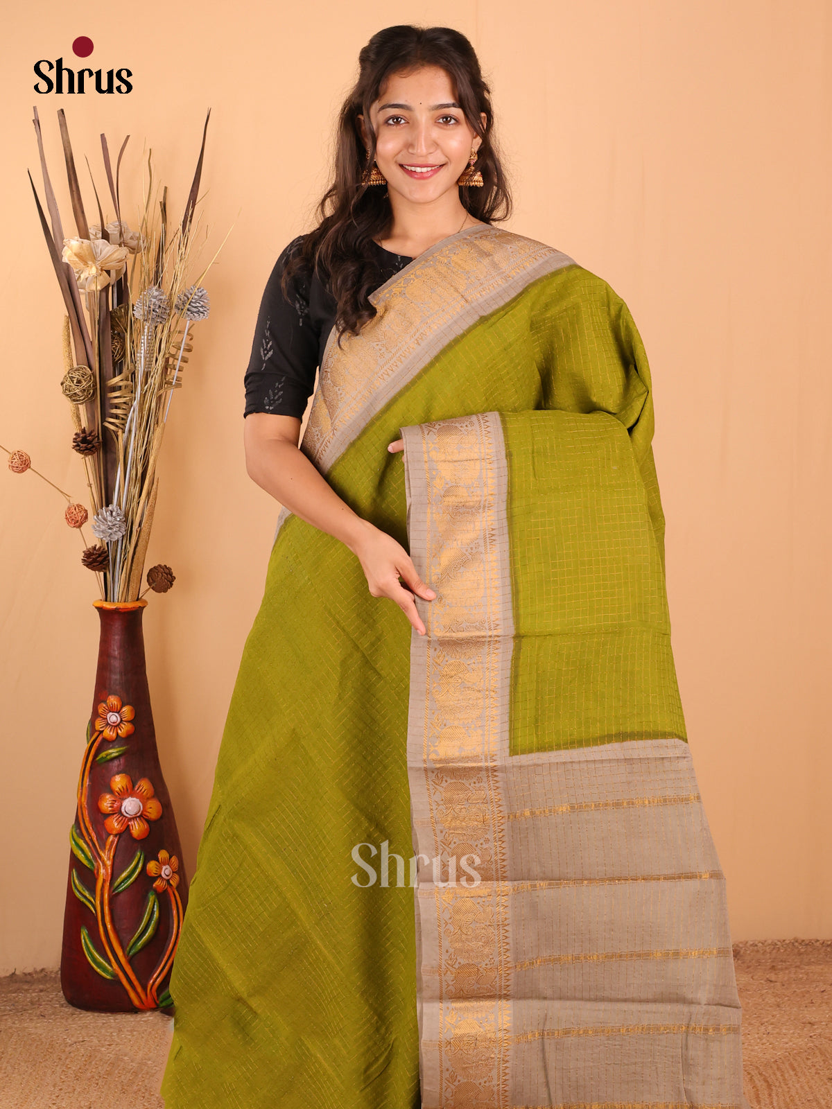 Green with Grey - DDS15046 - Sungudi Cotton Saree - Shop on Shrus.com