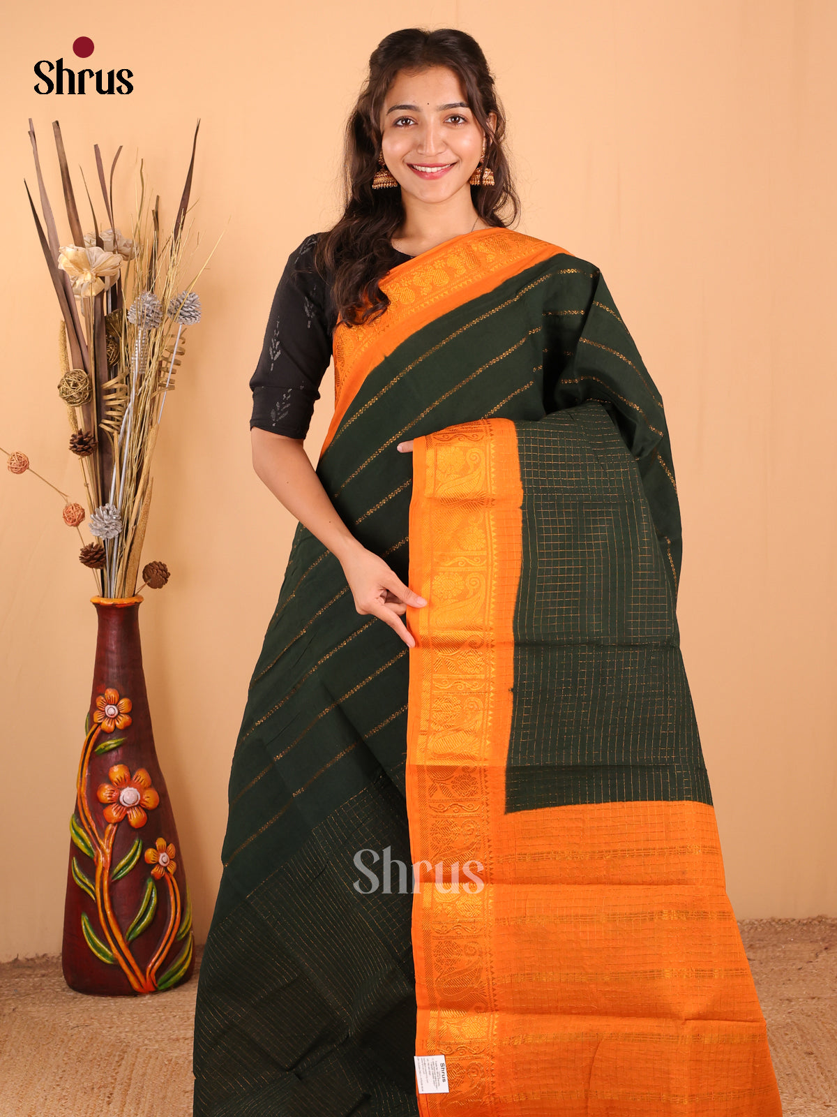 Green with Orange - DDS15091 - Sungudi Cotton Saree - Shop on Shrus.com
