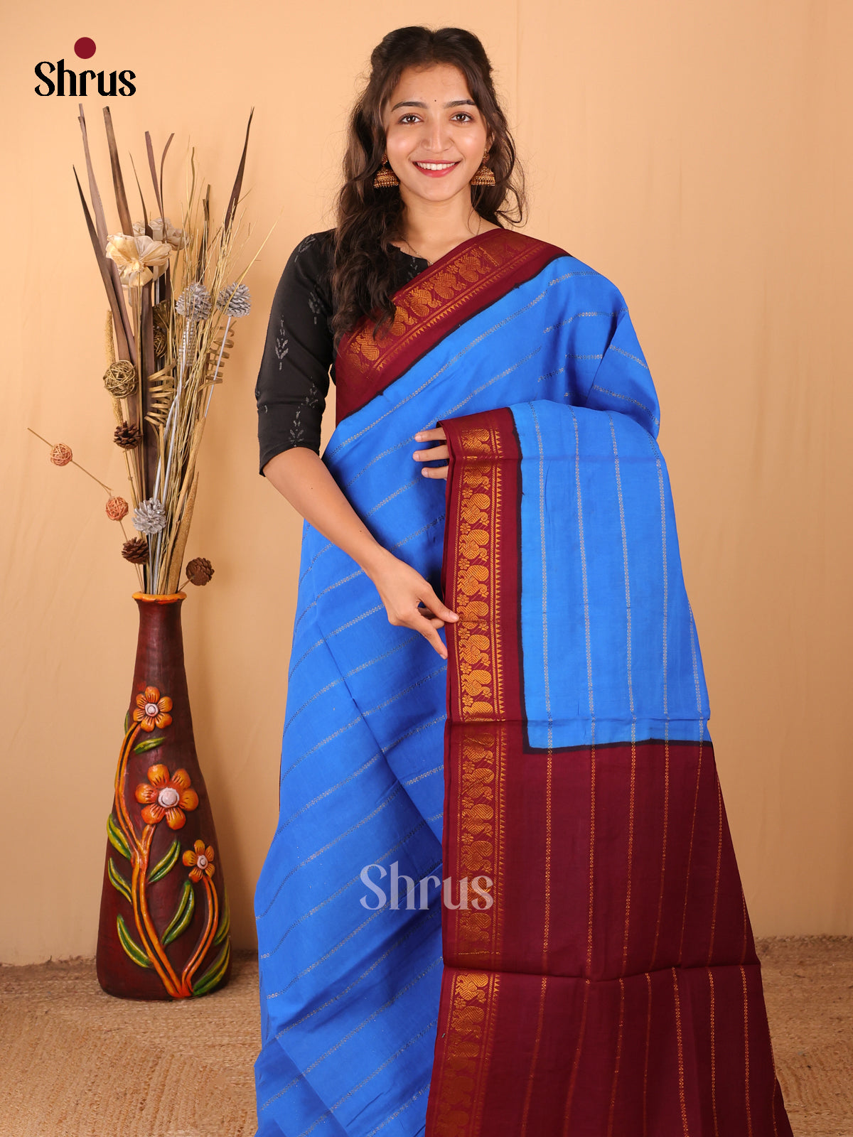 blue with Maroon - DDS15133 - Sungudi Cotton Saree - Shop on Shrus.com