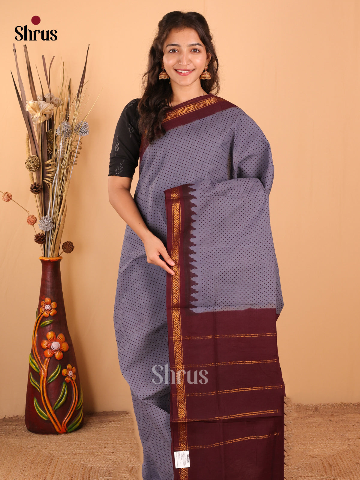 DDS15201 - Sungudi Cotton Saree - Shop on Shrus.com
