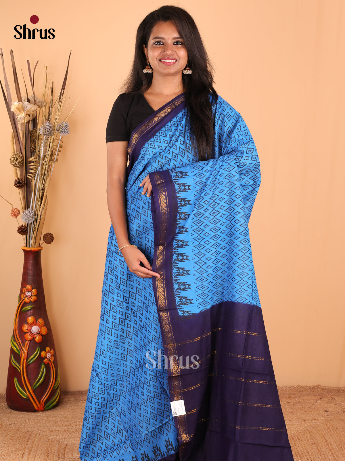 Lite & Dark Blue - DDS15209 - Sungudi Cotton Saree - Shop on Shrus.com