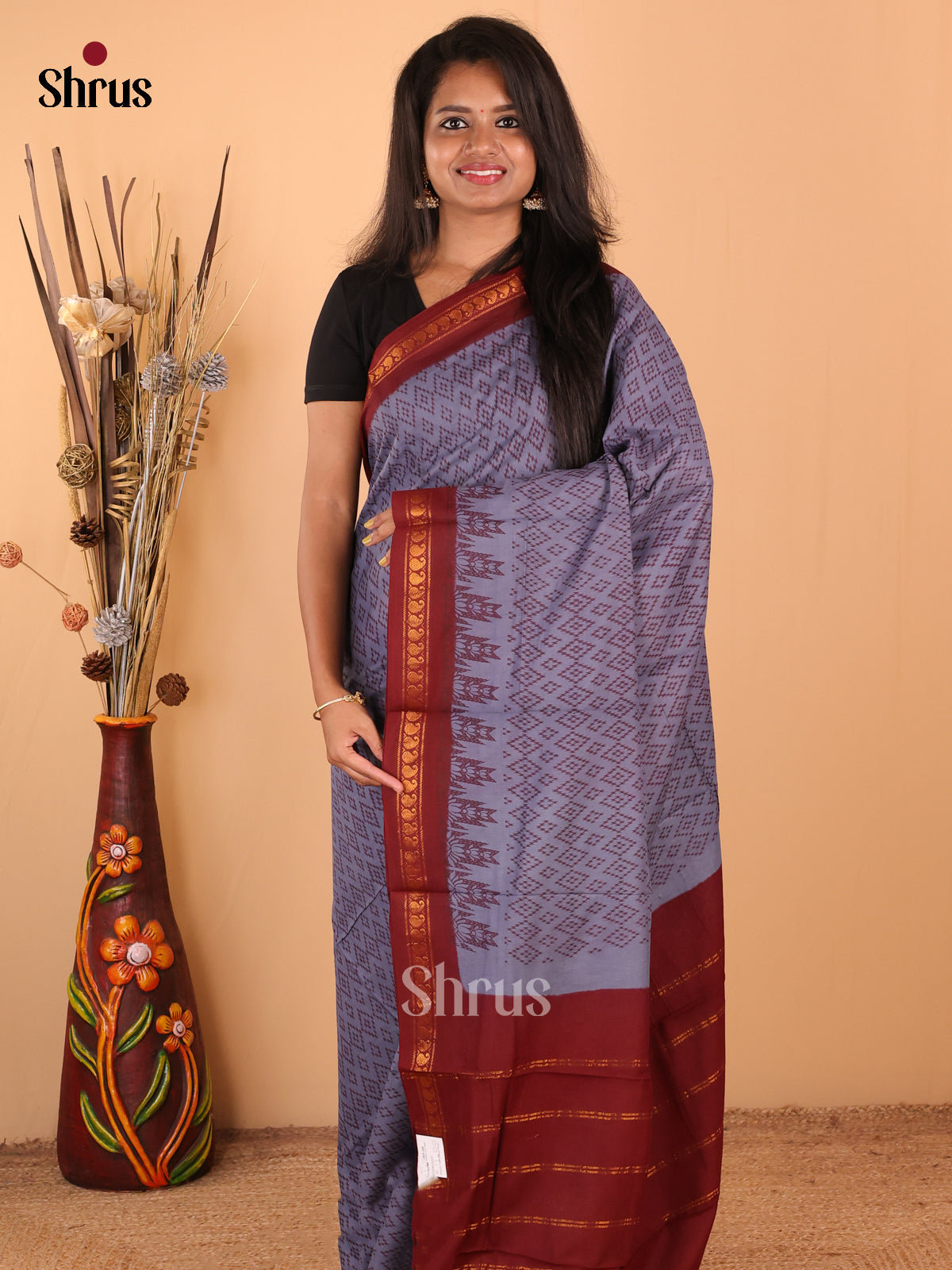 DDS15212 - Sungudi Cotton Saree - Shop on Shrus.com