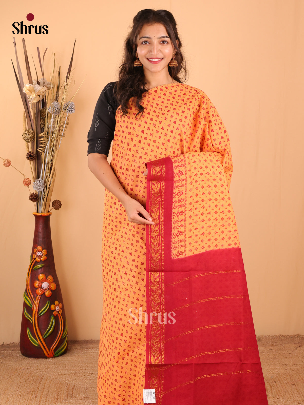 DDS15231 - Sungudi Cotton Saree - Shop on Shrus.com