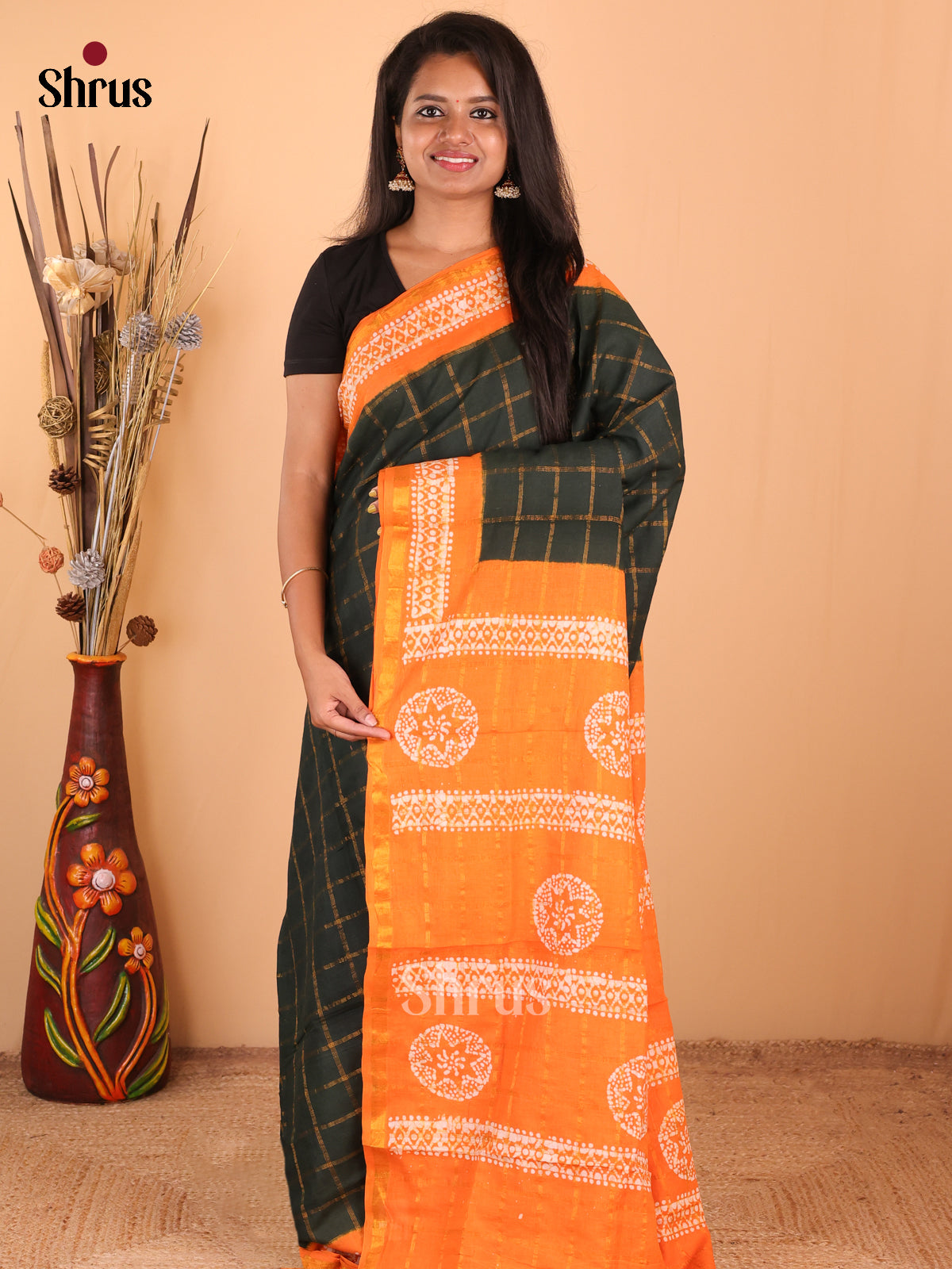 Dark Green with Orange - DDS15246 - Sungudi Cotton Saree - Shop on Shrus.com