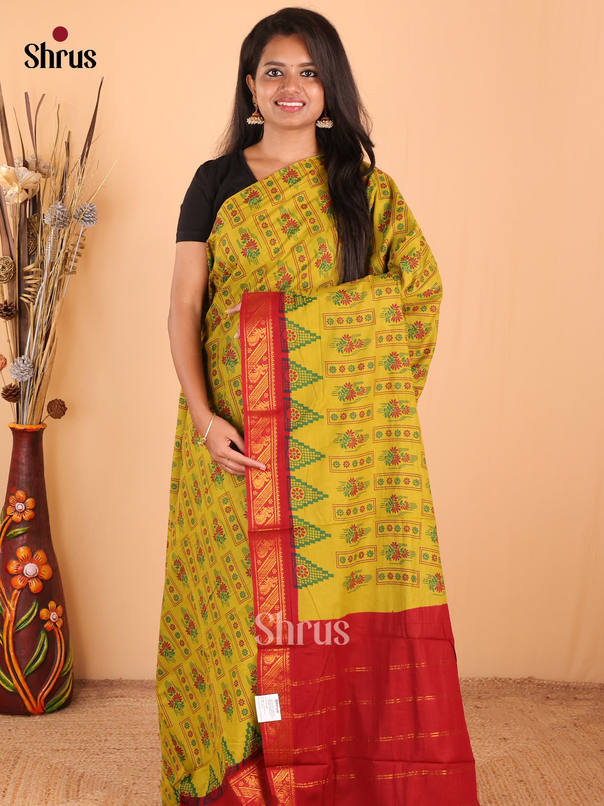 Mustardy Green with Red - DDS15314 - Sungudi Cotton Saree - Shop on Shrus.com