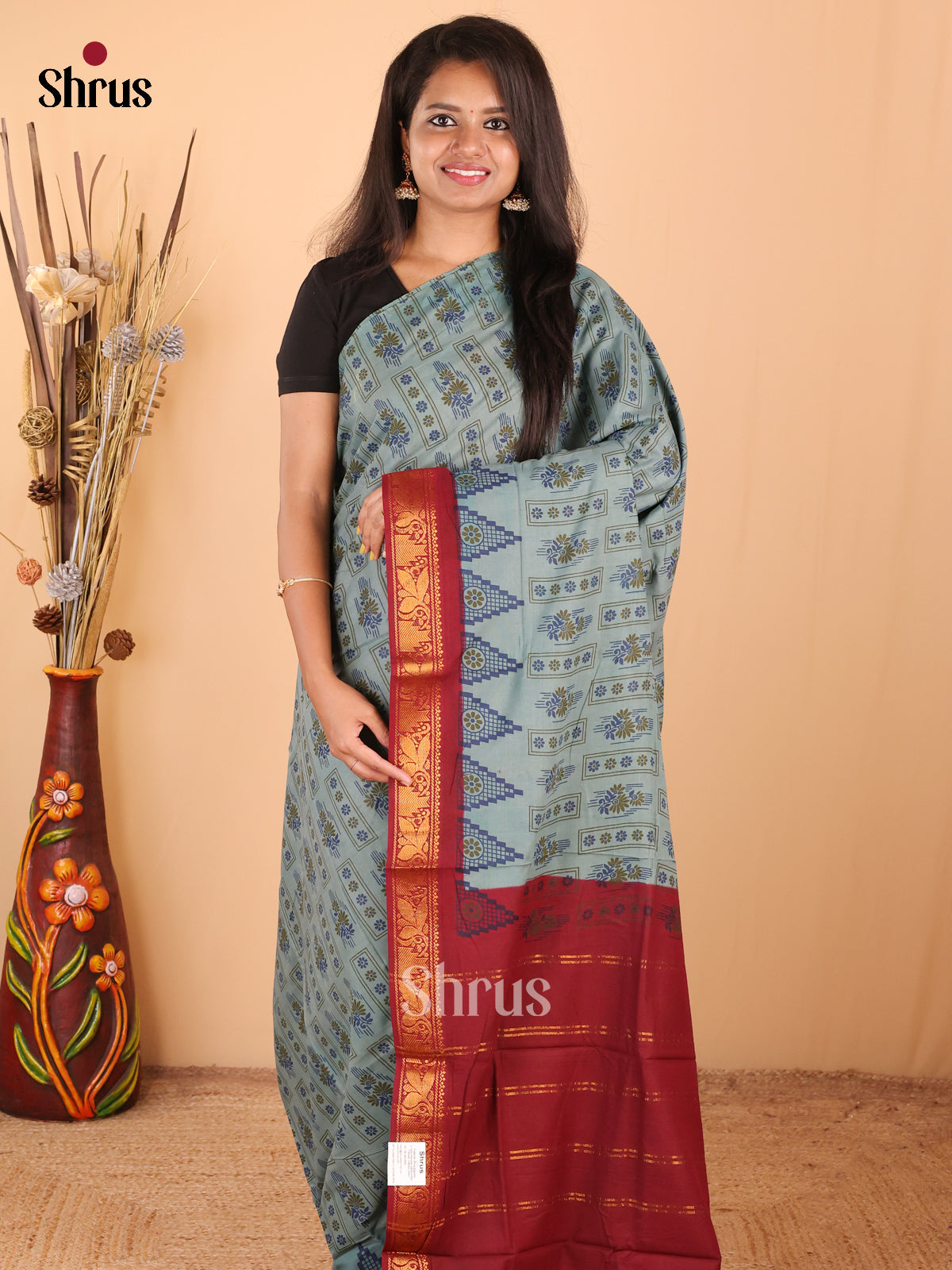 Grey with Maroon - DDS15316 - Sungudi Cotton Saree - Shop on Shrus.com