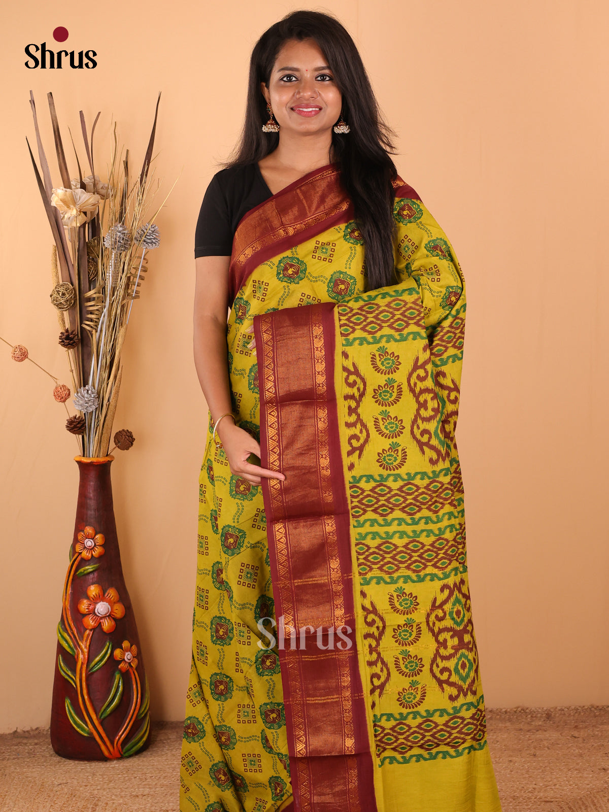 DDS15331 - Sungudi Cotton Saree - Shop on Shrus.com
