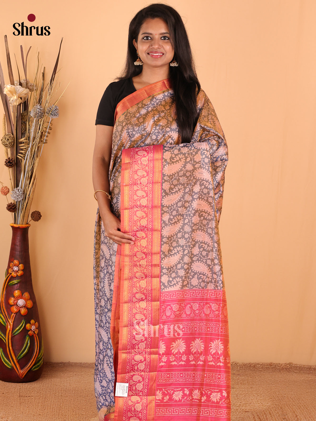 DDS16024 - Semi Patola Saree - Shop on Shrus.com