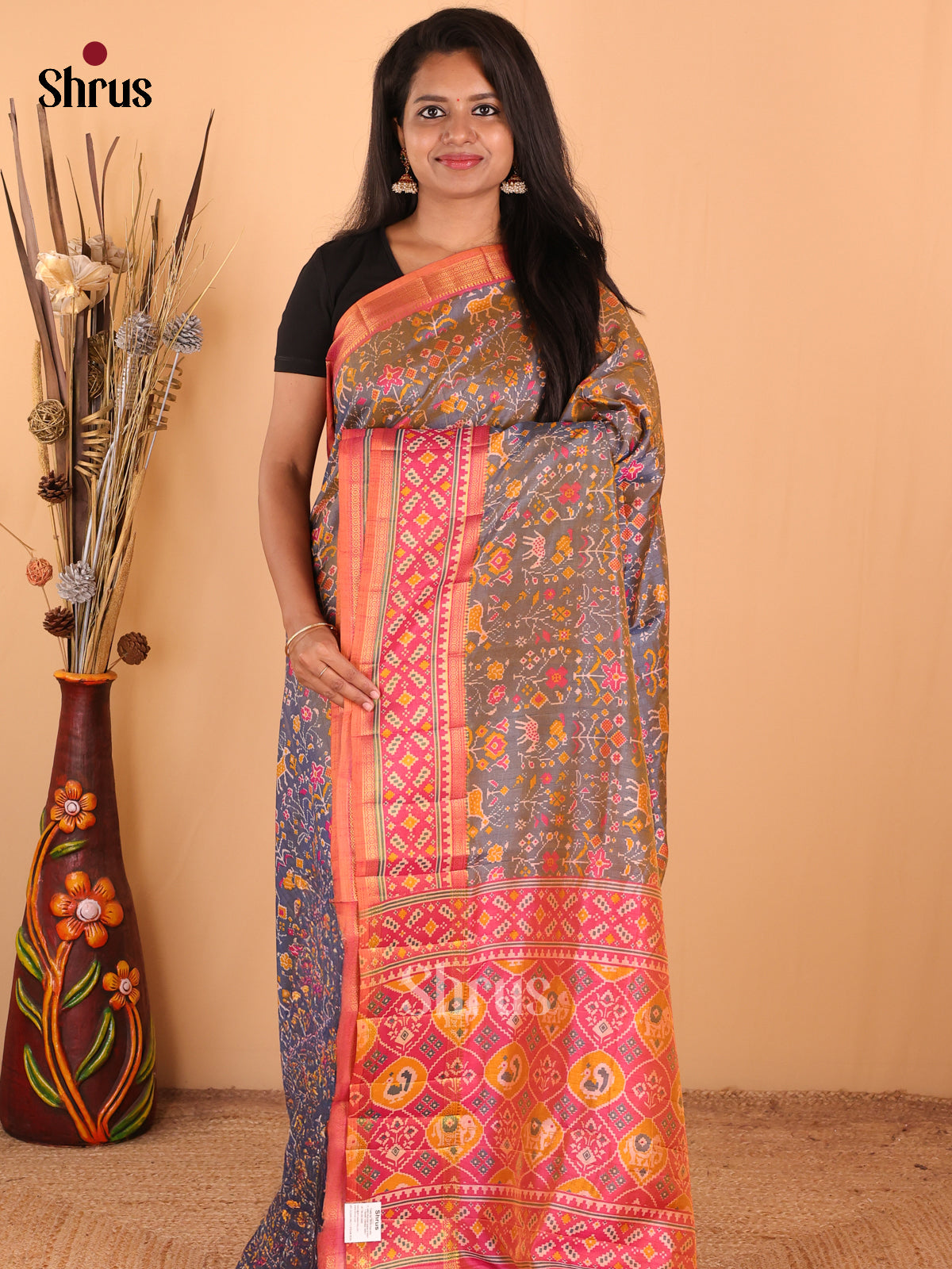 Double Shaded Lavender & Orangish Pink - DDS16046 - Semi Patola Saree - Shop on Shrus.com