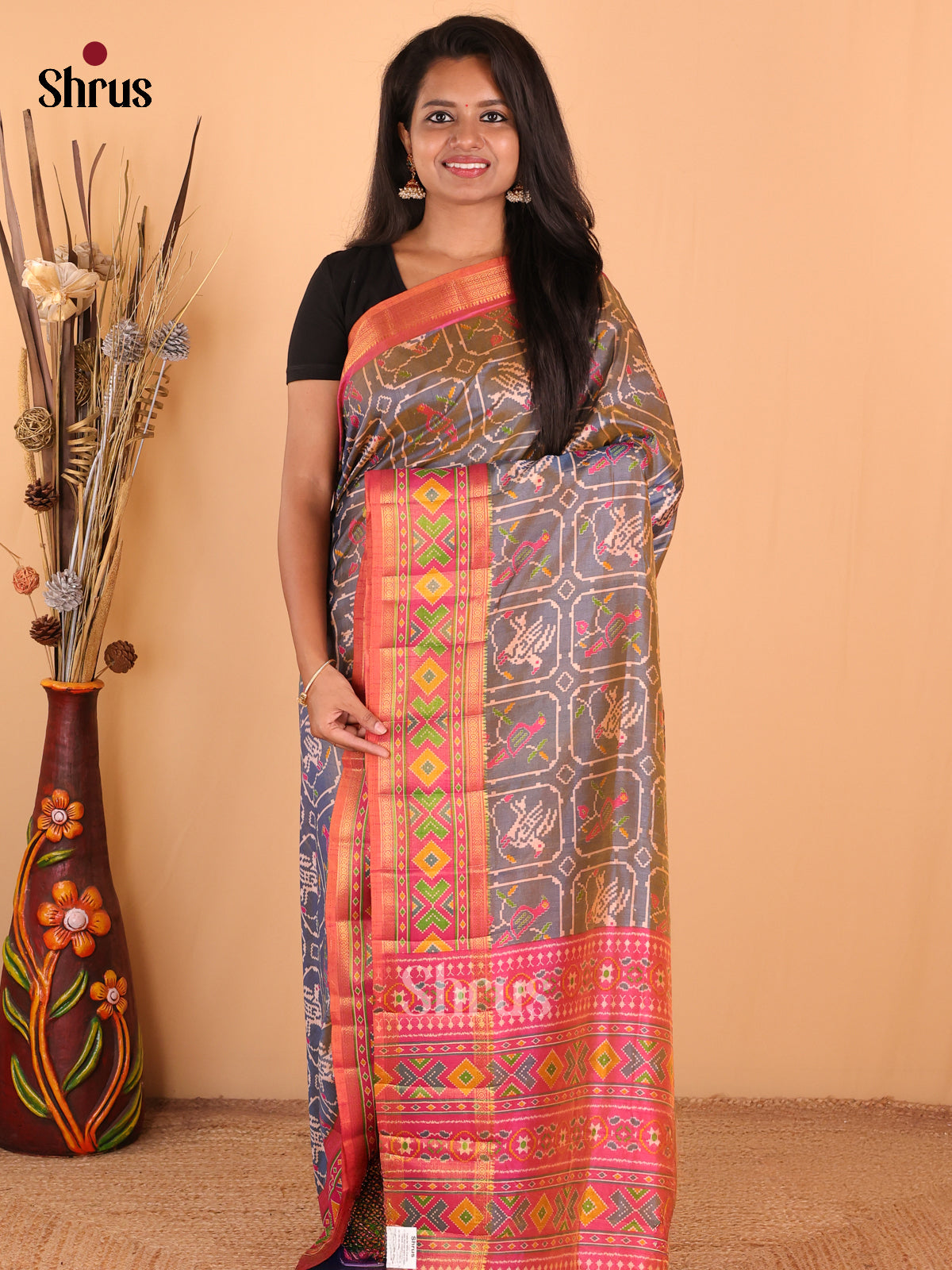 Double Shaded Grey with Orangish Pink - DDS16078 - Semi Patola Saree - Shop on Shrus.com