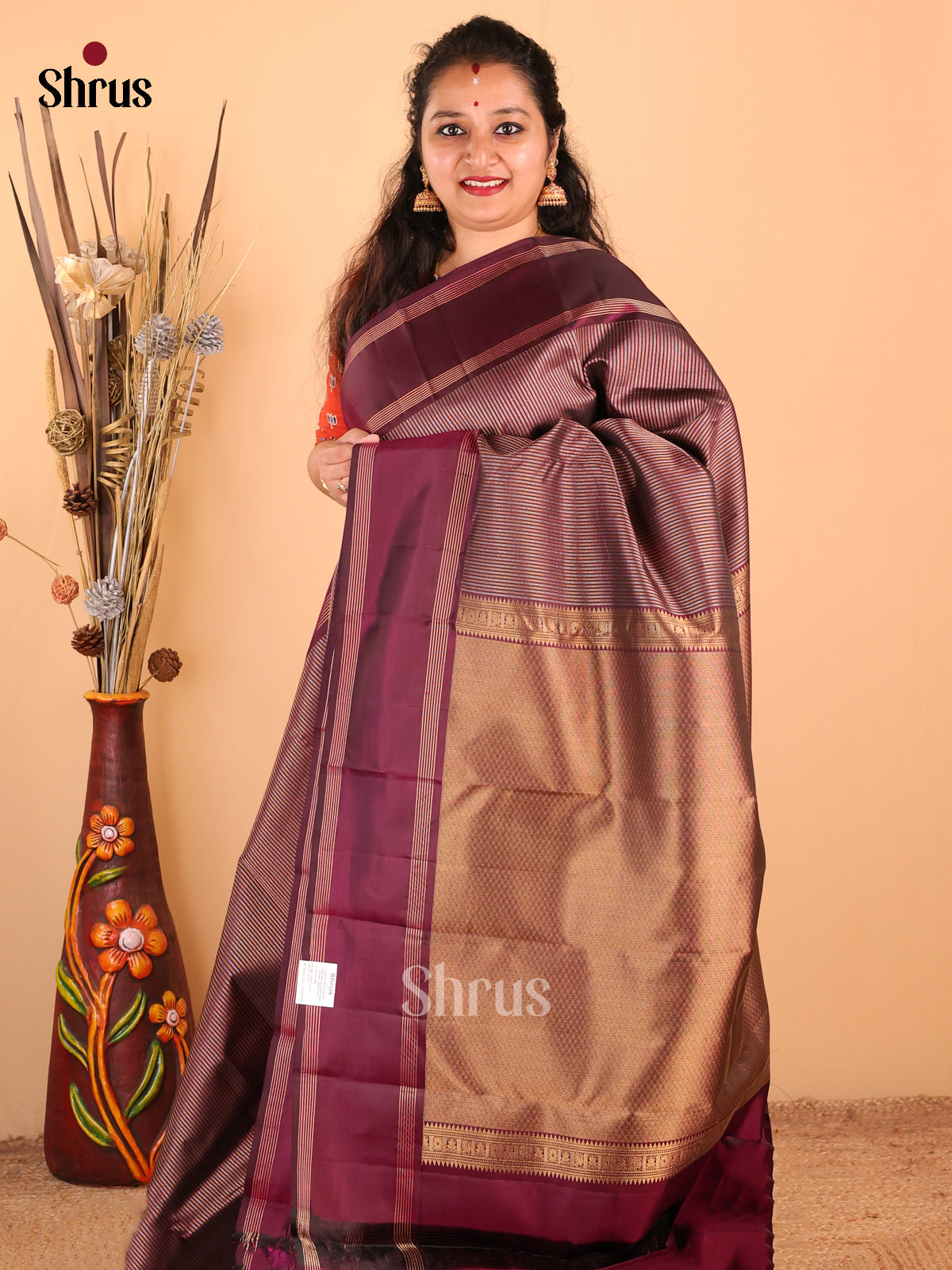 Beautiful Wine Kanchipuram silk Saree with checks & brocade pallu - Shop on Shrus.com