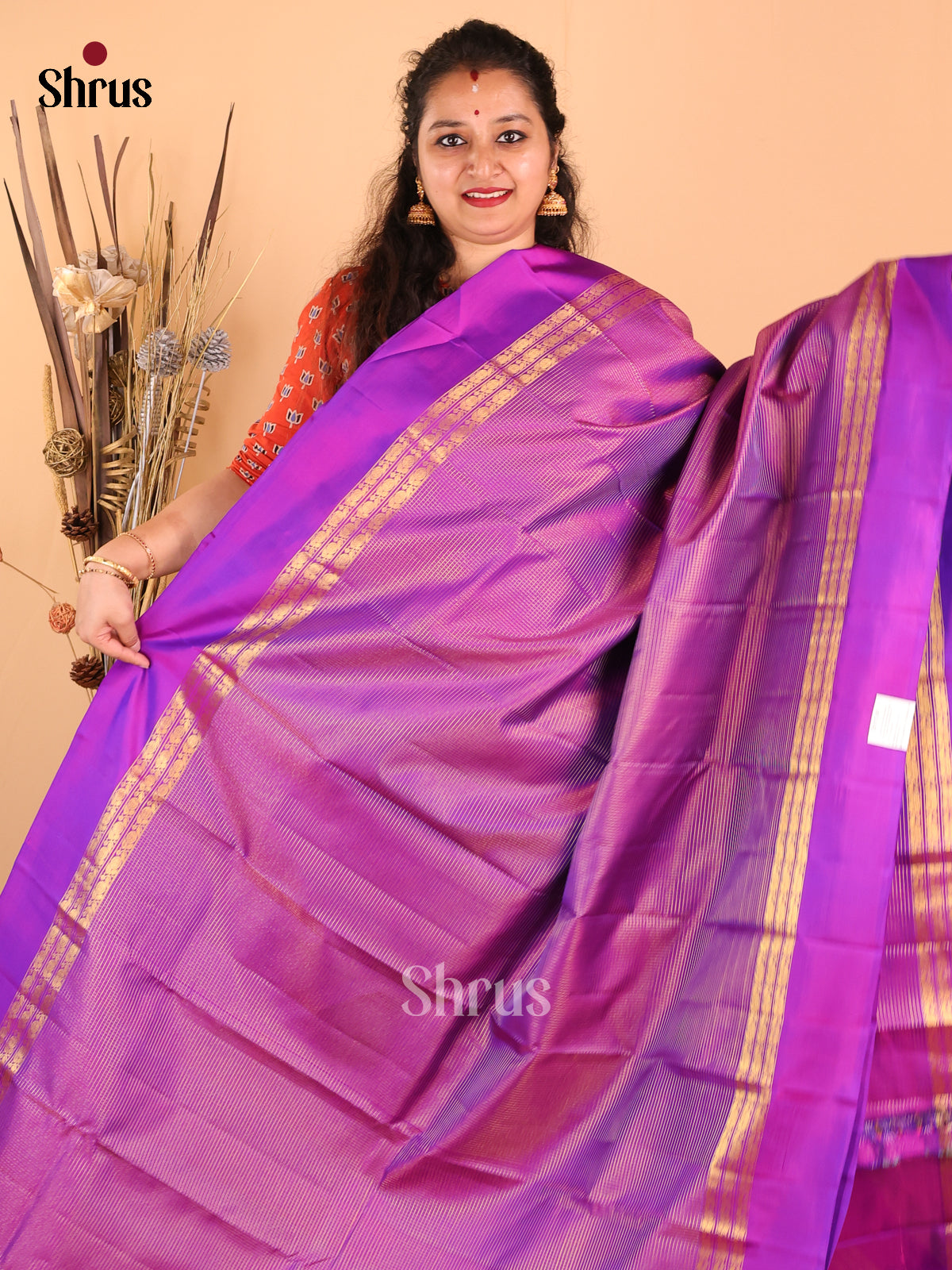 Pretty Purple single tone Kanchipuram silk Saree zari checks , brocade pallu - Shop on Shrus.com