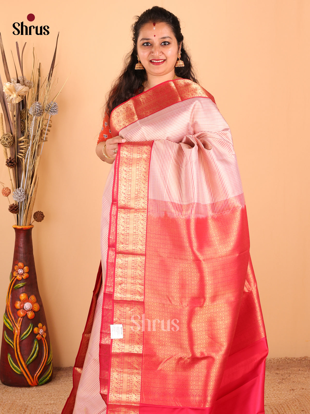 DDS17038 - Kanchipuram silk Saree - Shop on Shrus.com