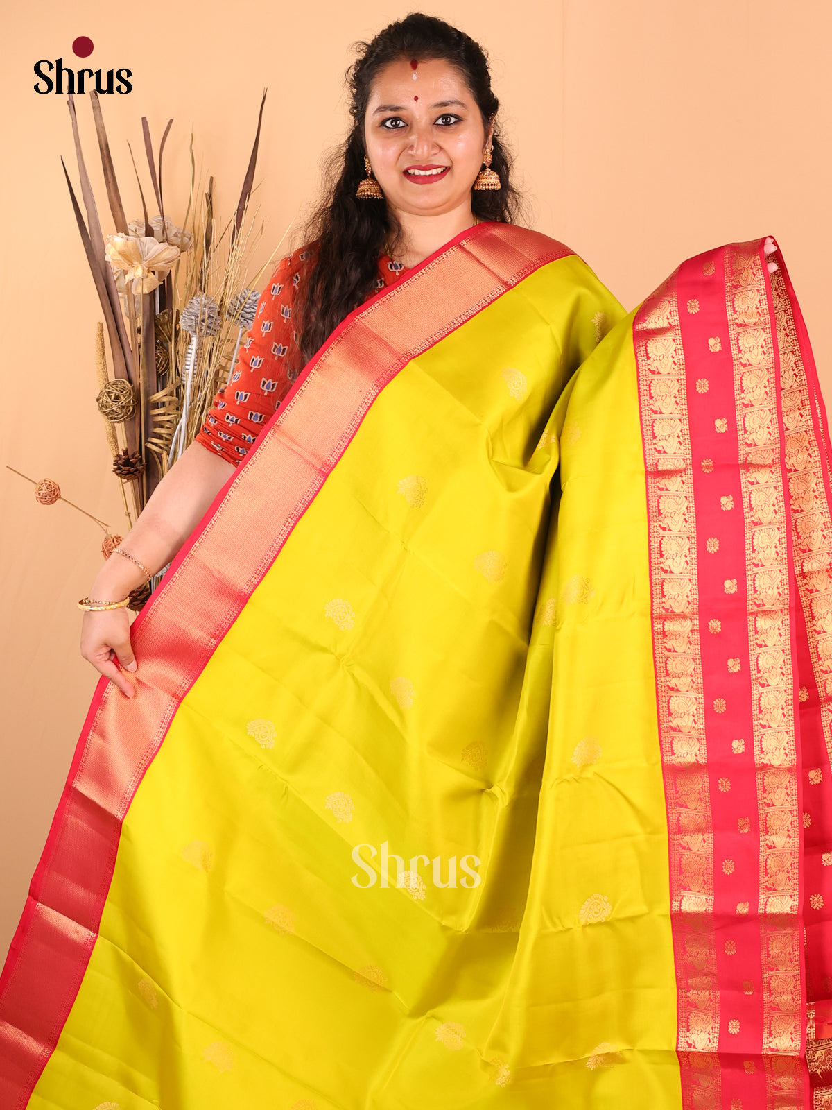 Pretty Mustard Green Kanchipuram silk Saree with zari floral buttas & Rettaipet zari border - Shop on Shrus.com