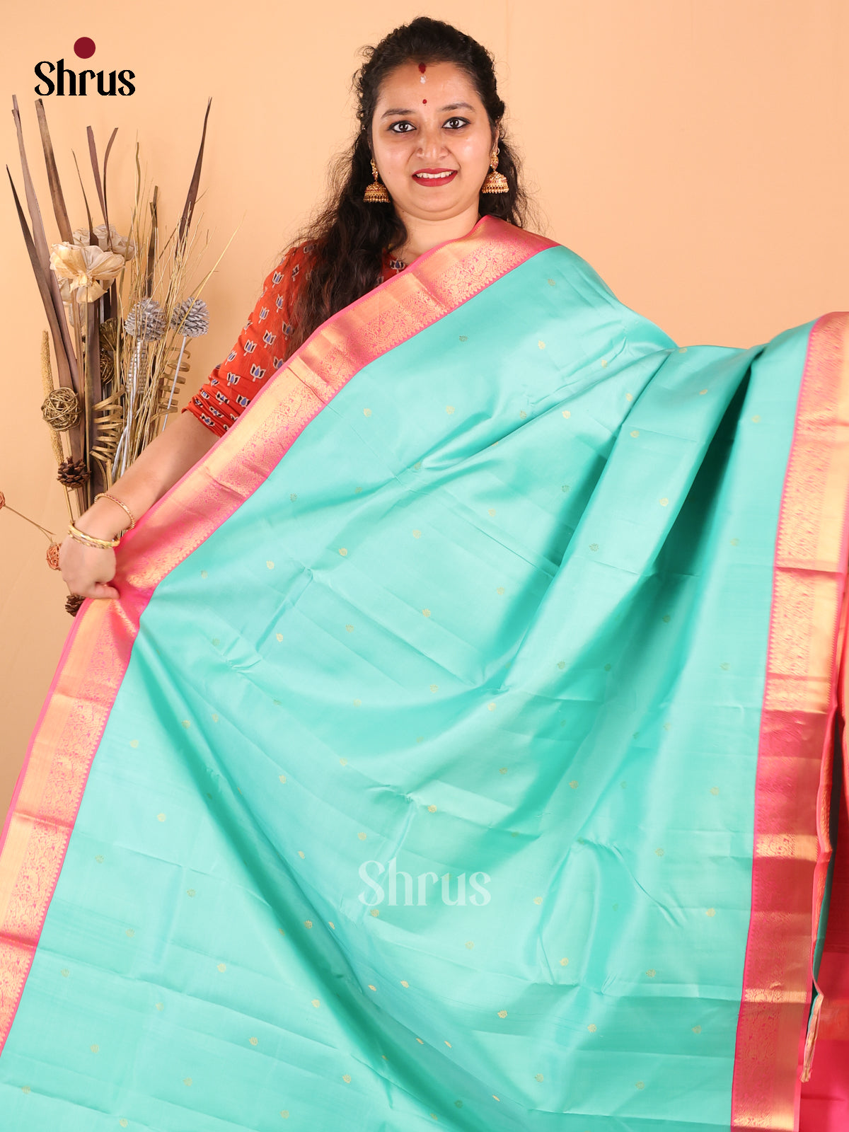 Beautiful Pastel Blue Kanchipuram silk Saree with zari buttas ,floral vines Border-2