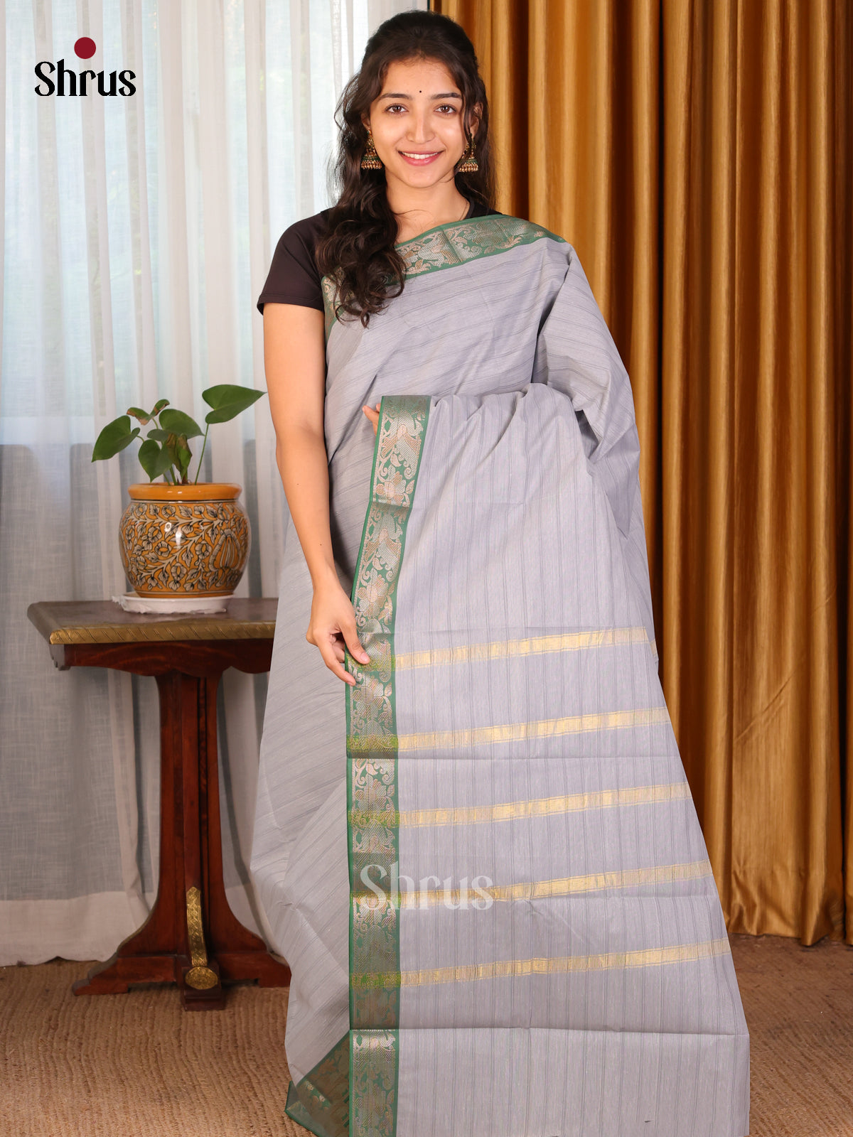 Grey with Green - DDS18056 - South Cotton Saree - Shop on Shrus.com