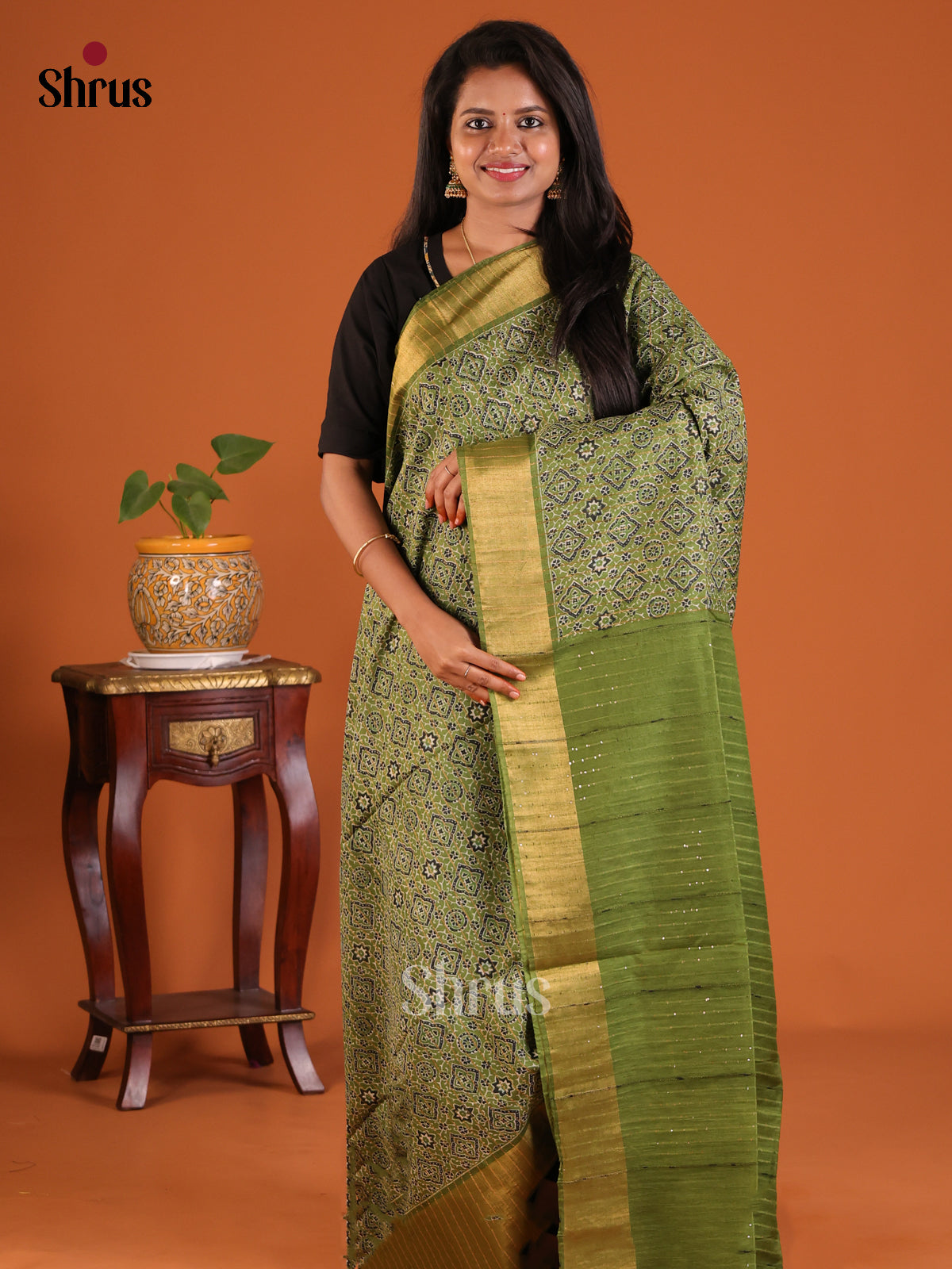 Green - Printed Tussar Saree - Shop on Shrus.com