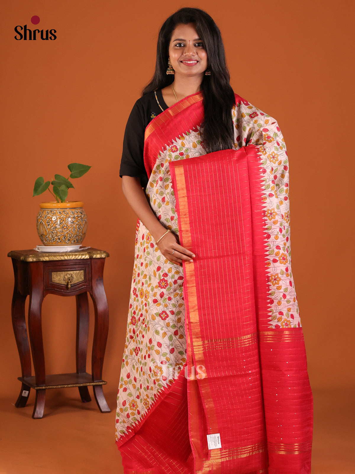 Cream with Red - Printed Tussar Saree - Shop on Shrus.com