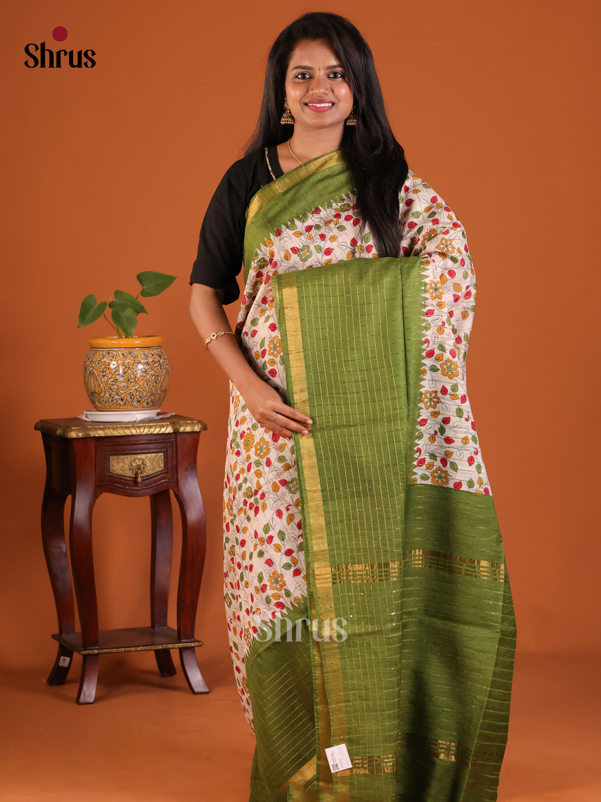 Cream with Green - Printed Tussar Saree - Shop on Shrus.com