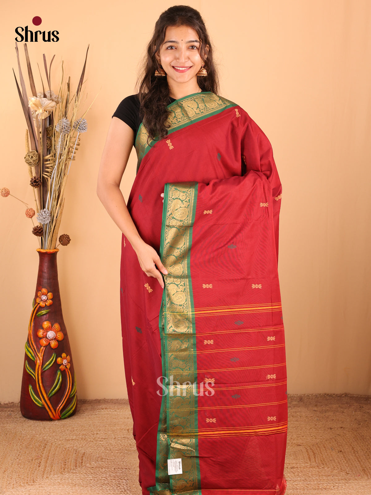 Red with Green - DDS18356 - Chettinad Mix Cotton Saree - Shop on Shrus.com