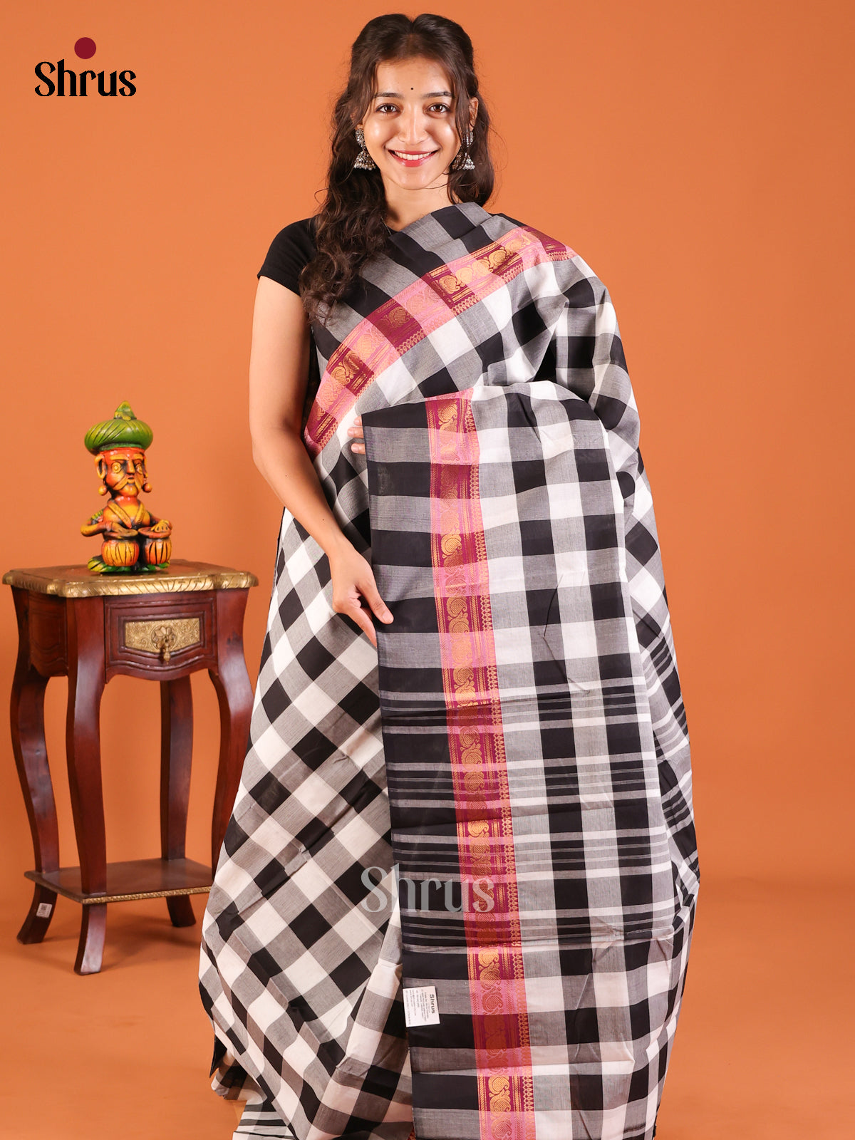 Black & White - Chettinad Mix Cotton Saree - Shop on Shrus.com