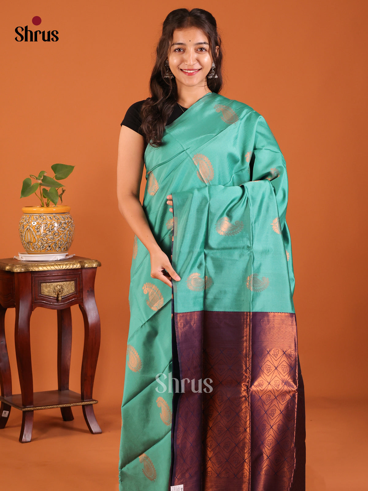 Green with Blue - Semisoft silk Saree - Shop on Shrus.com