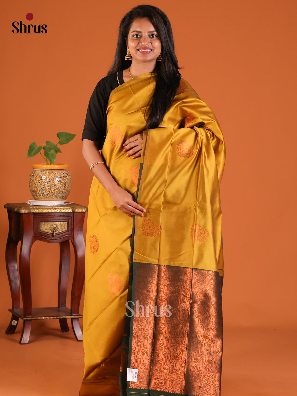 Mustardy Green with Green - Semisoft silk Saree - Shop on Shrus.com
