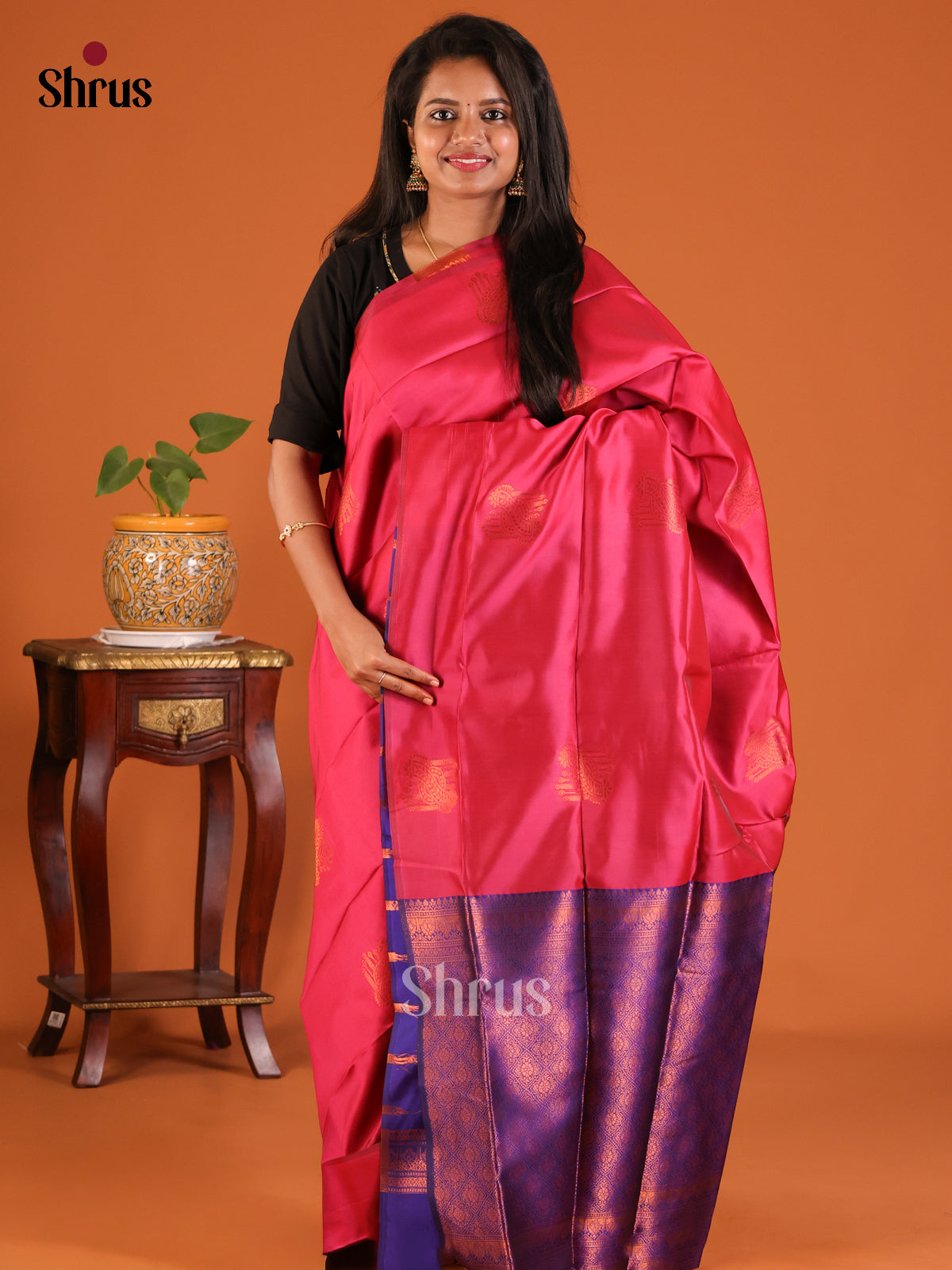 Maroon with blue - Semisoft silk Saree - Shop on Shrus.com
