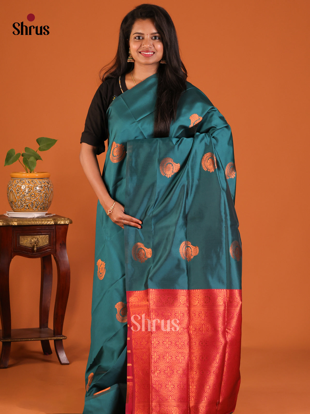 Blue with Maroon - Semisoft silk Saree - Shop on Shrus.com