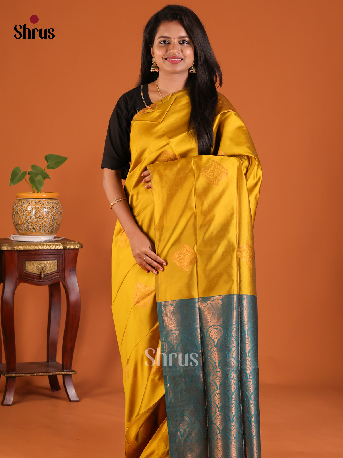 Mustardy Green with Green - Semisoft silk Saree - Shop on Shrus.com