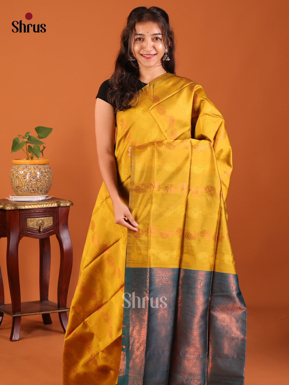 Mustardy Green with Green - Semisoft silk Saree - Shop on Shrus.com