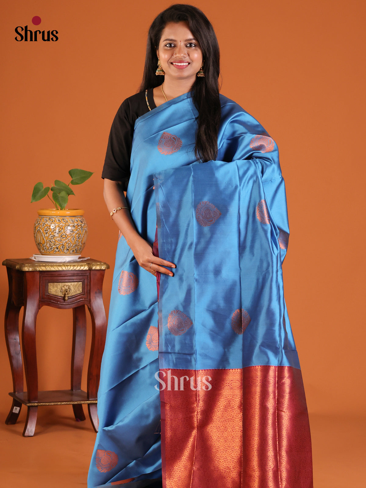 Blue with Maroon - Semisoft silk Saree - Shop on Shrus.com