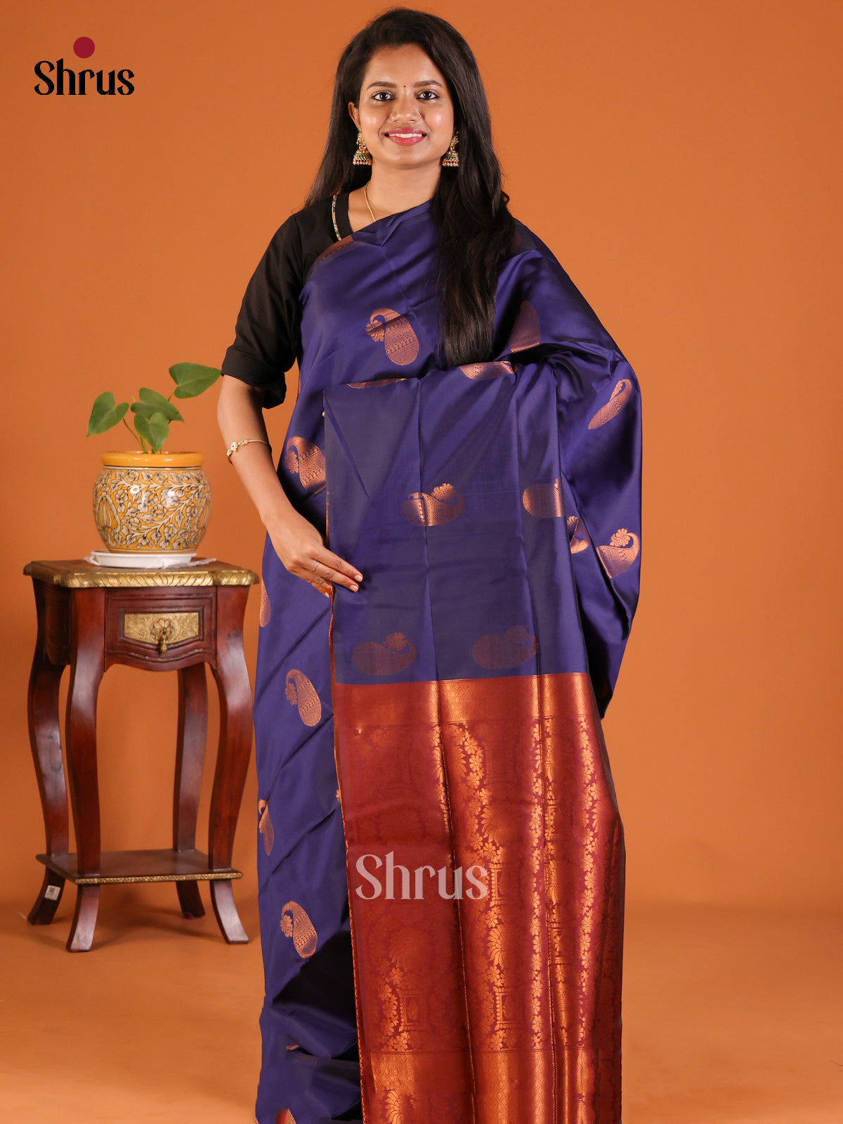 Blue with Arakku Maroon- Semisoft silk Saree - Shop on Shrus.com