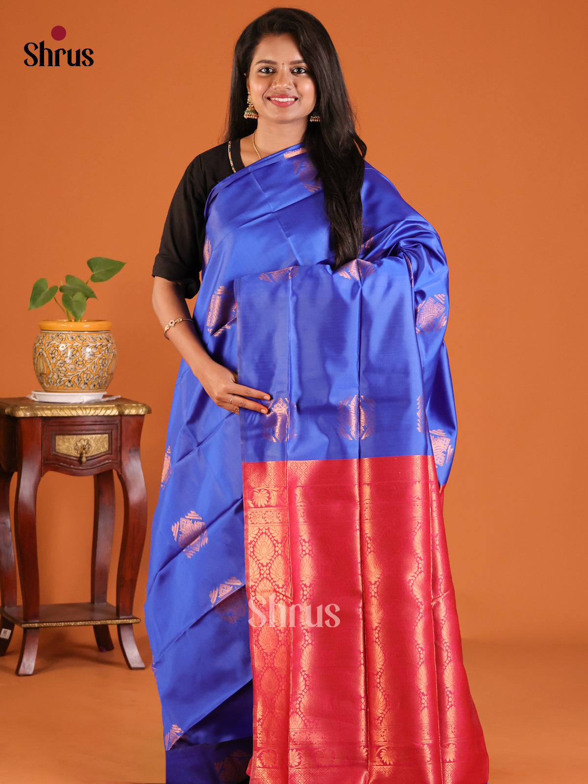Blue With Maroon- Semisoft silk Saree - Shop on Shrus.com