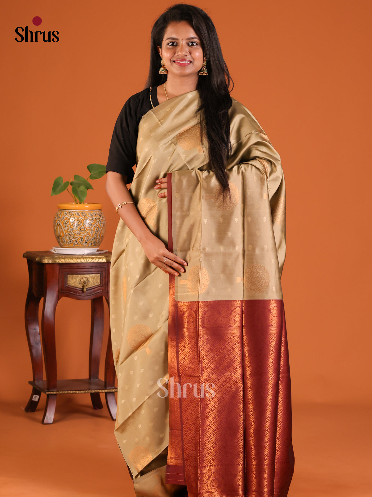 Gold with Maroon - Semisoft silk Saree - Shop on Shrus.com
