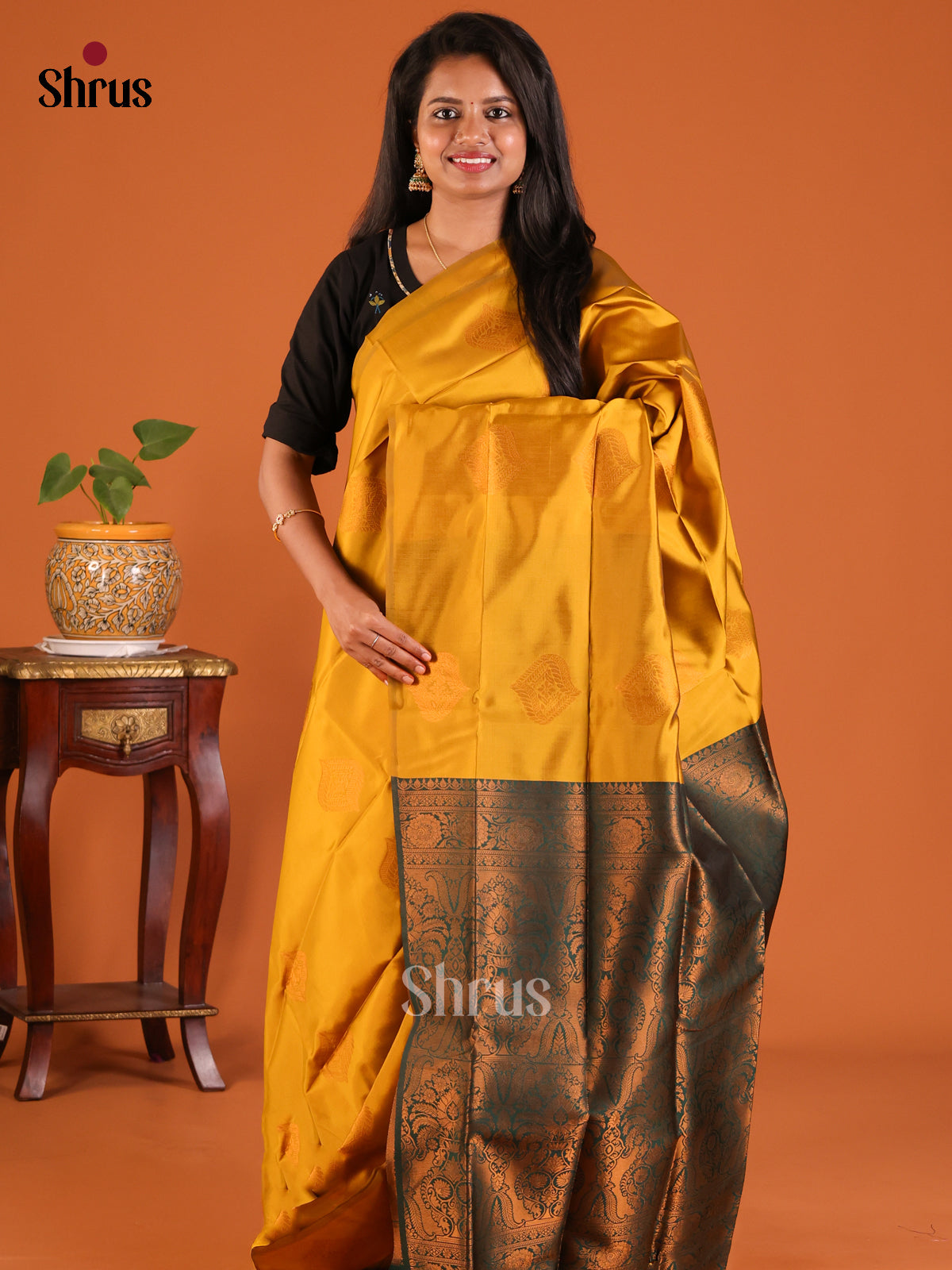 Mustardy Green with Green - Semisoft silk Saree - Shop on Shrus.com