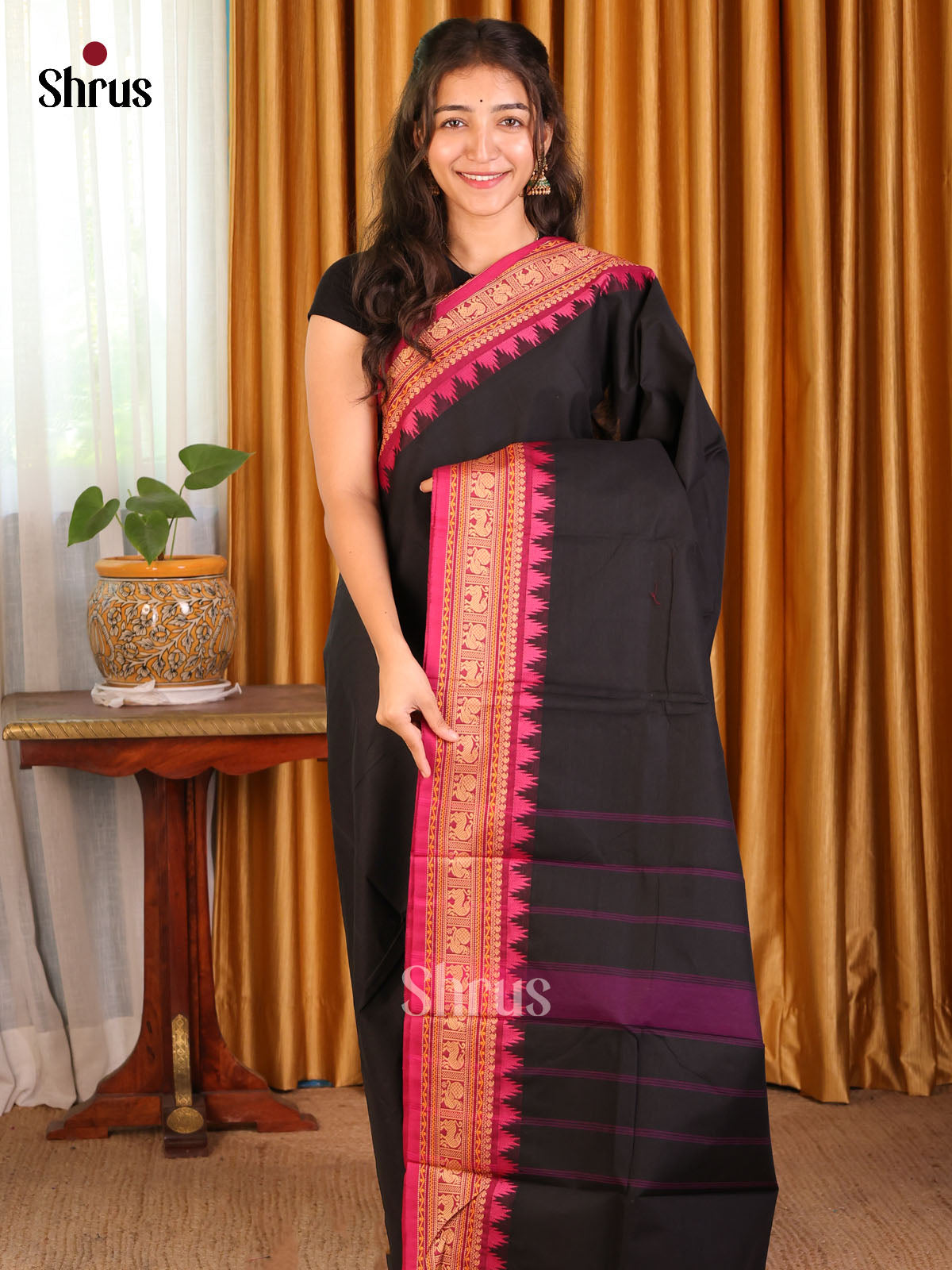 Black Chettinad Cotton Saree with Pink Zari Border & Self Pallu - Shop on Shrus.com