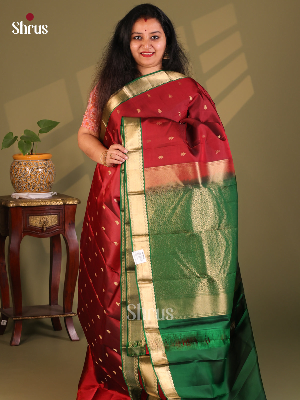 Classic Maroon Kanchipuram Silk Saree with intricate gold zari floral brocade pallu - Shop on Shrus.com
