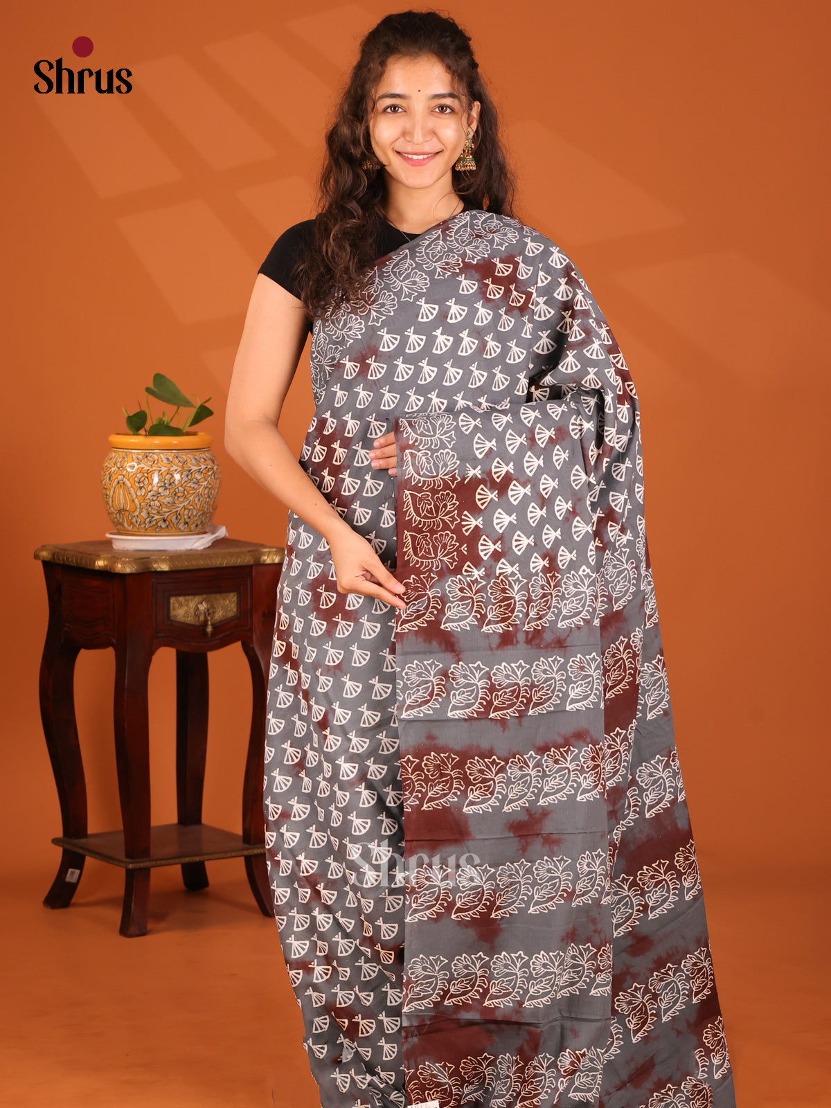 Grey & Brown- Jaipur cotton Saree - Shop on Shrus.com