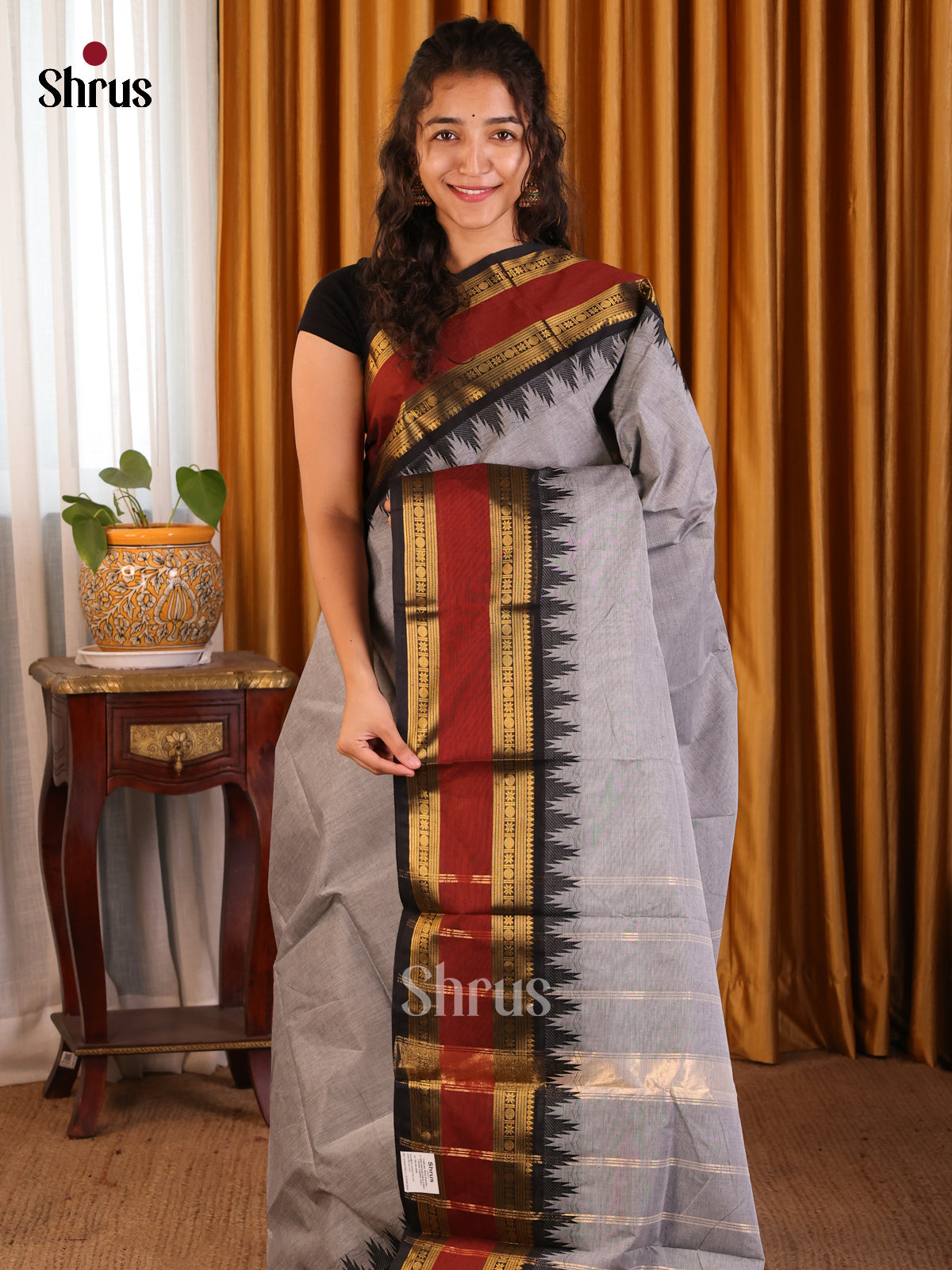 Exquisite Grey Chettinad Cotton with Black Rettaipet Zari Border & Pallu - Shop on Shrus.com