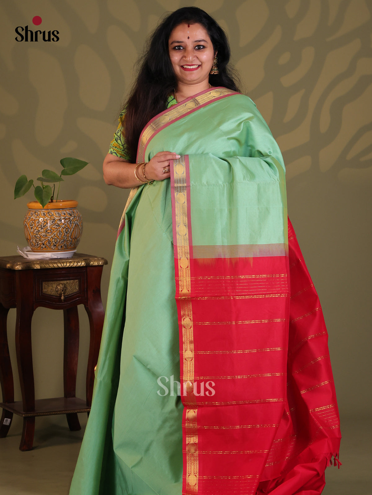 Green with Red - Silkcotton-halfpure Saree - Shop on Shrus.com