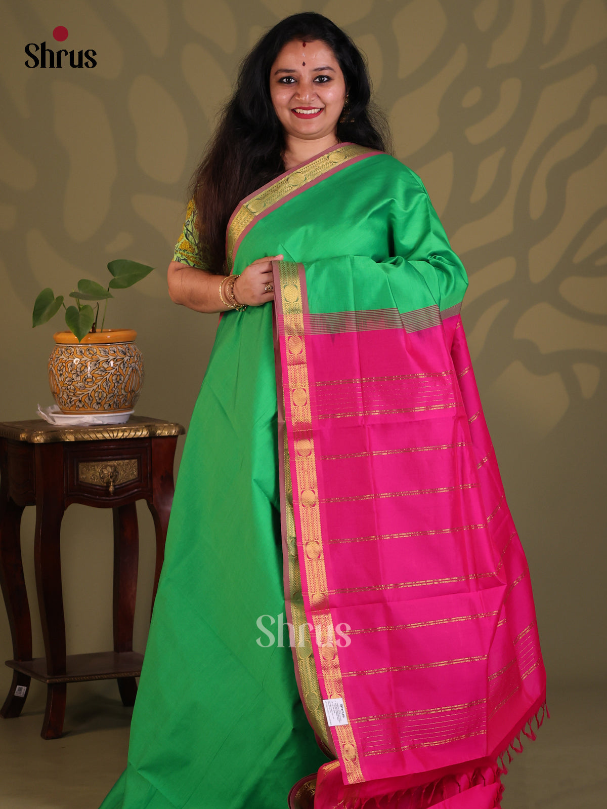 Green with Pink- Silkcotton-halfpure Saree - Shop on Shrus.com