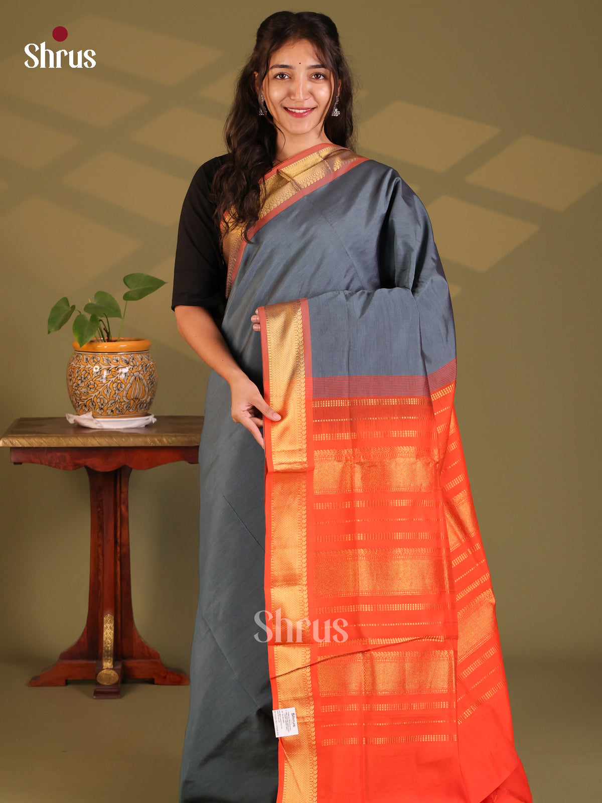 Grey with Orange- Silkcotton-halfpure Saree - Shop on Shrus.com