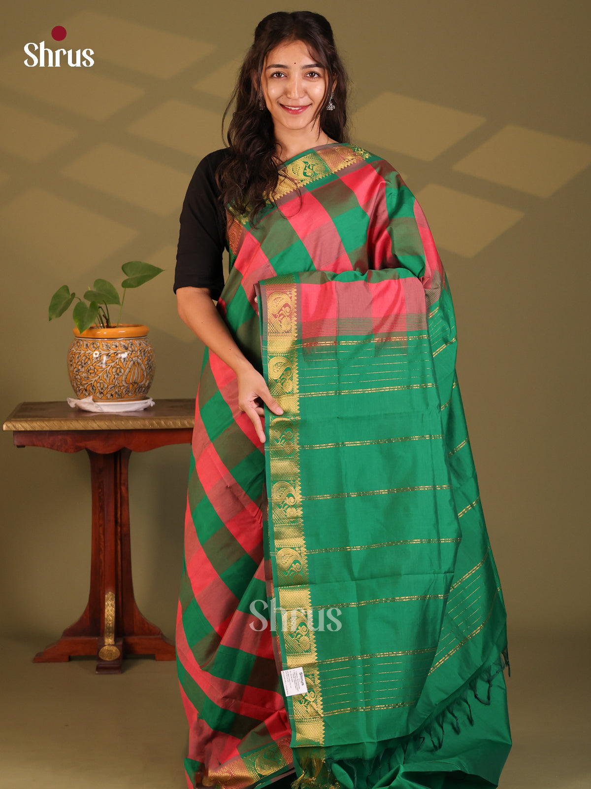 Red & Green - Silkcotton-halfpure Saree - Shop on Shrus.com