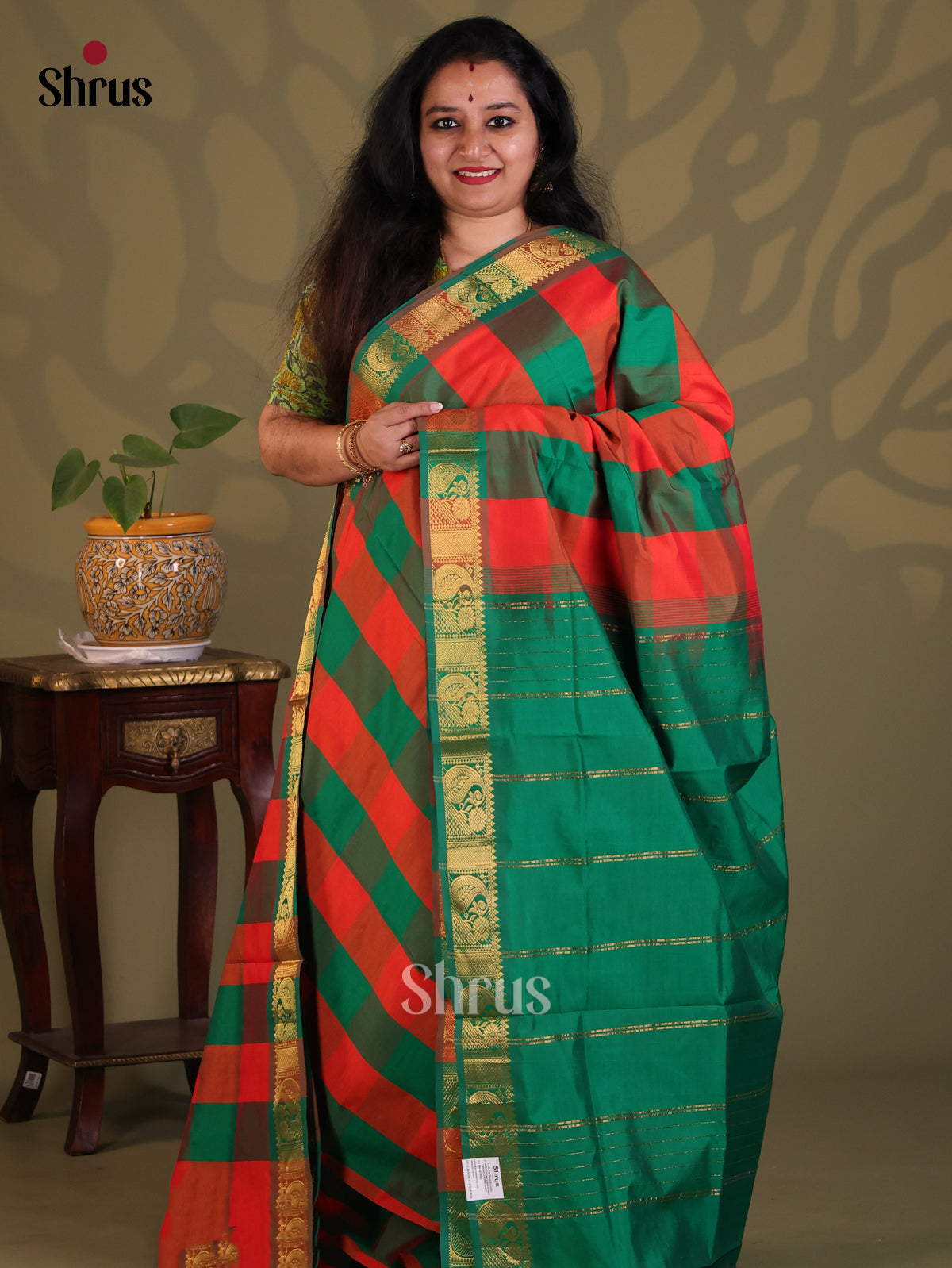 Red & Green- Silkcotton-halfpure Saree - Shop on Shrus.com