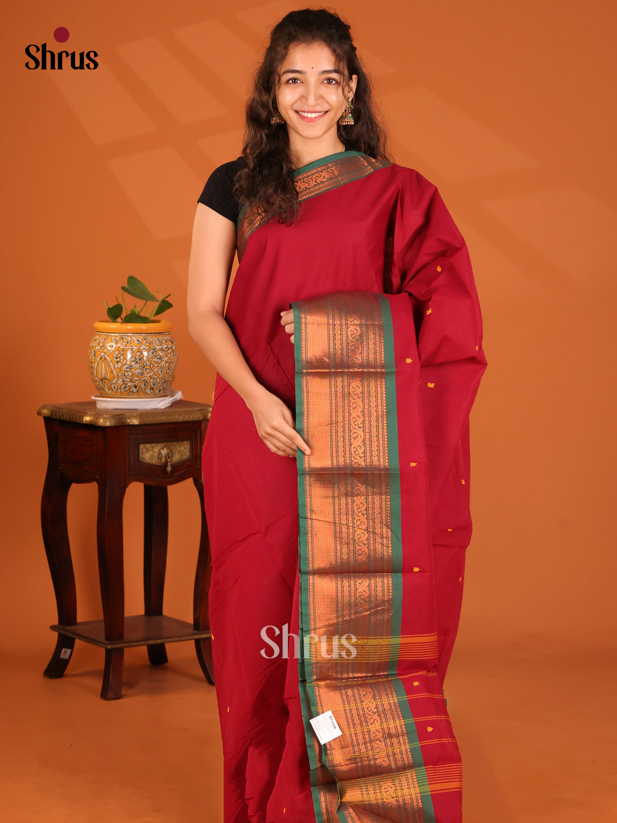 Chic Red & Green Chettinad Cotton Saree With Buttas & Zari Border - Shop on Shrus.com
