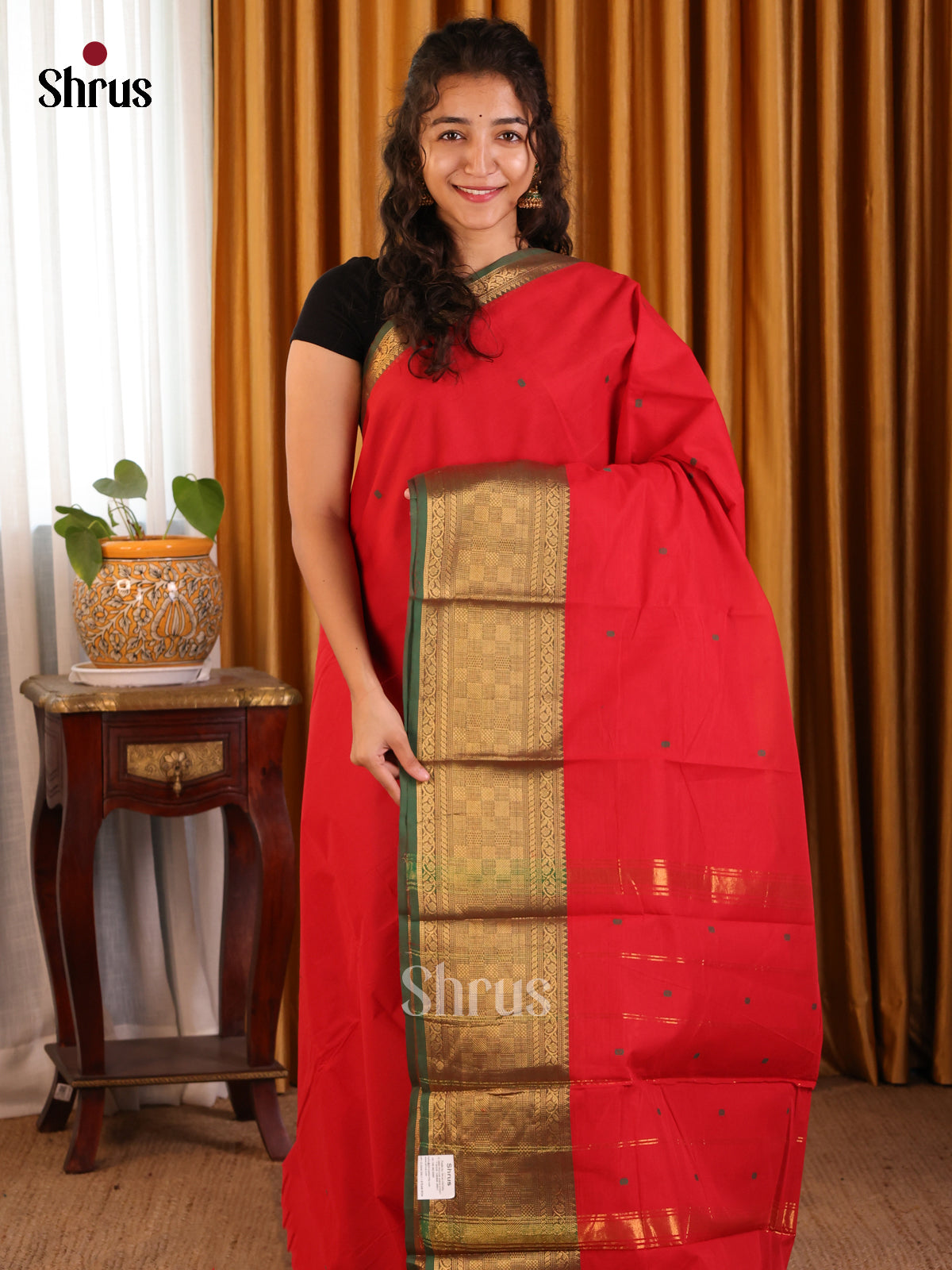 Pretty Red Chettinad Cotton Saree with Green Zari Border - Shop on Shrus.com