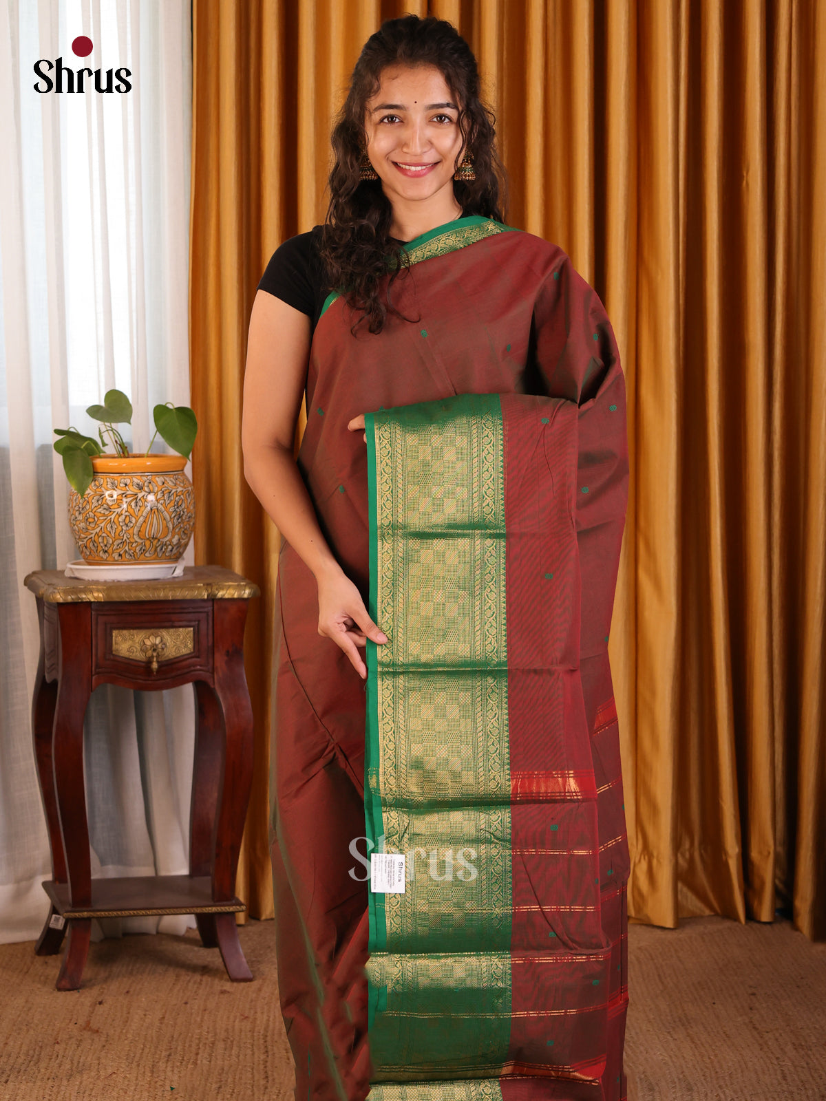 Brown Chettinad Cotton Saree with Thread Woven Buttas & Green Zari Border - Shop on Shrus.com