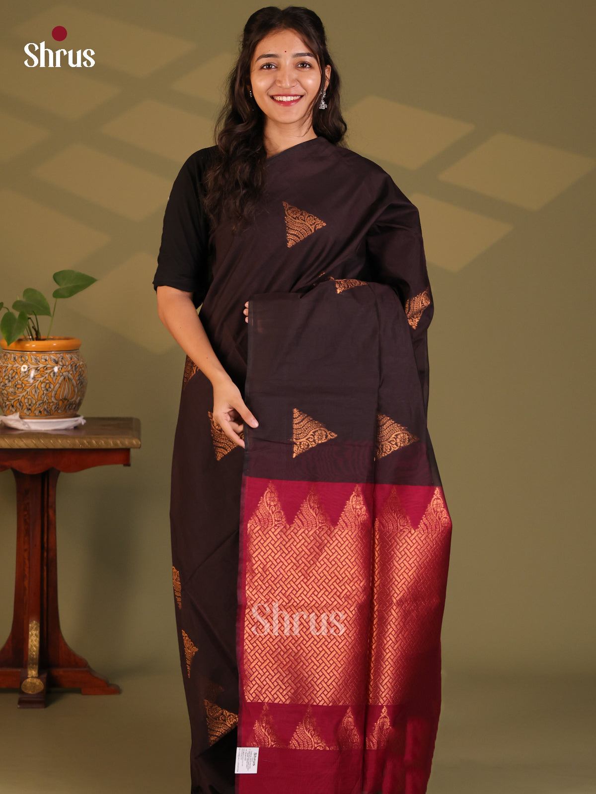 Brown with Maroon- Semi Silkcotton Saree - Shop on Shrus.com