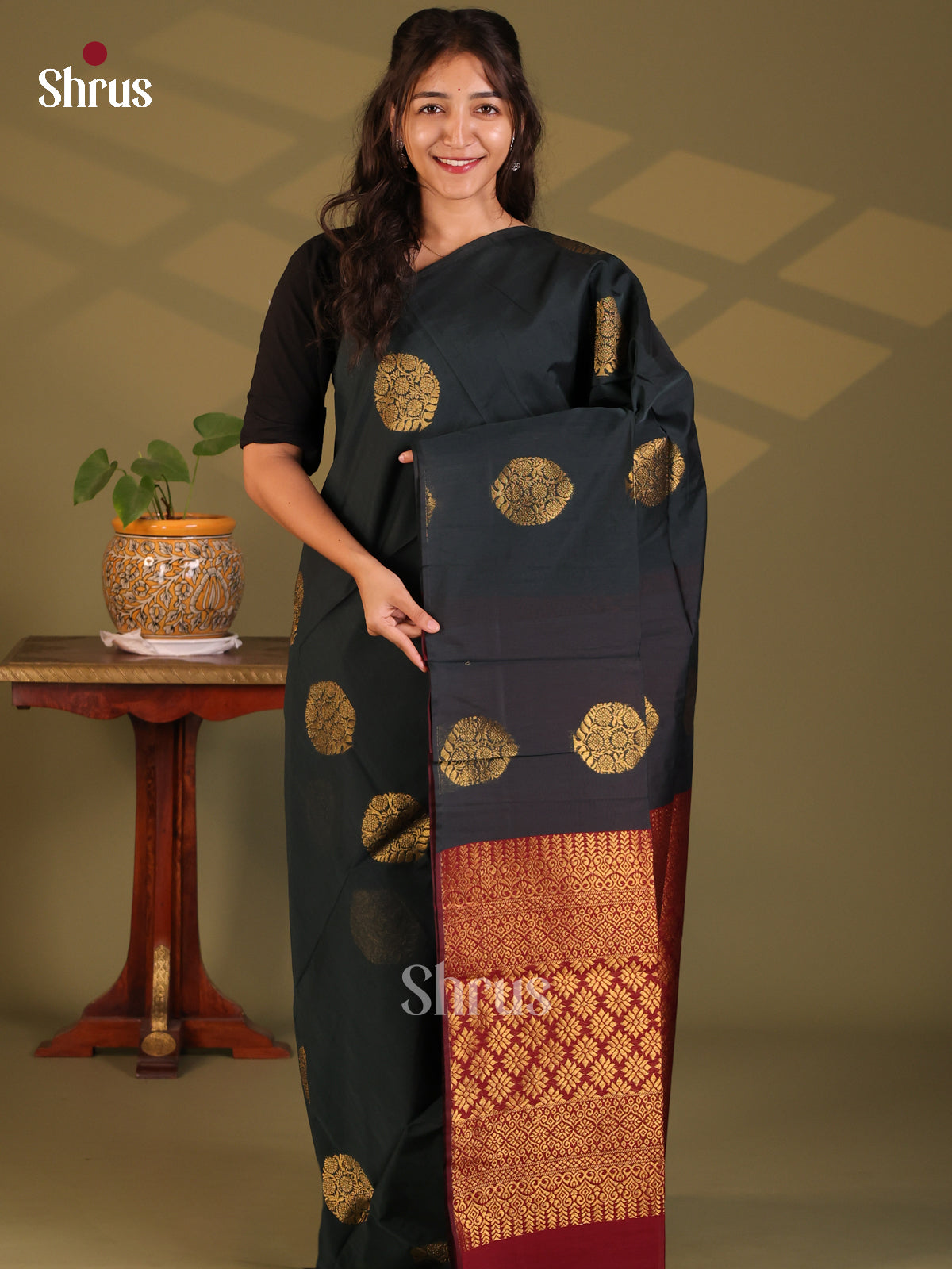Black with Maroon- Semi Silkcotton Saree - Shop on Shrus.com